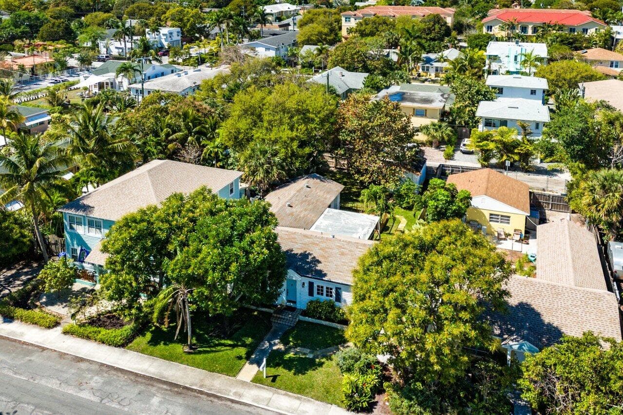 215 S Palmway, Lake Worth Beach, FL 33460 — photo 50 of 60
