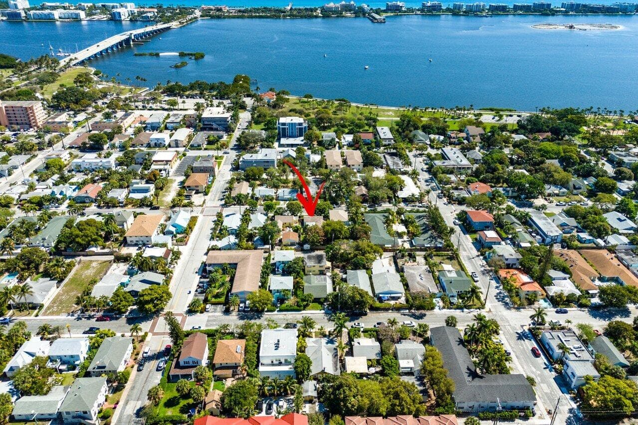 215 S Palmway, Lake Worth Beach, FL 33460 — photo 42 of 60