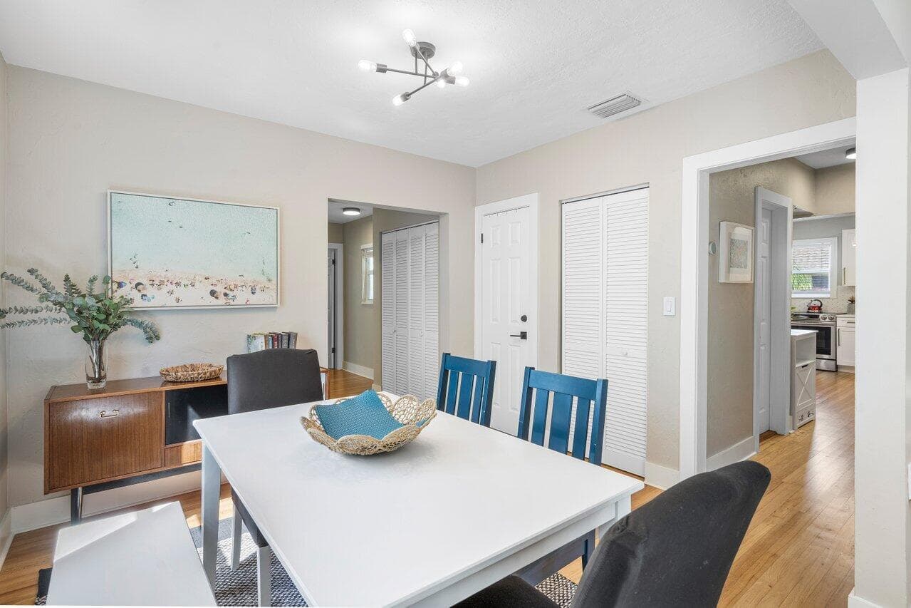 215 S Palmway, Lake Worth Beach, FL 33460 — photo 10 of 60