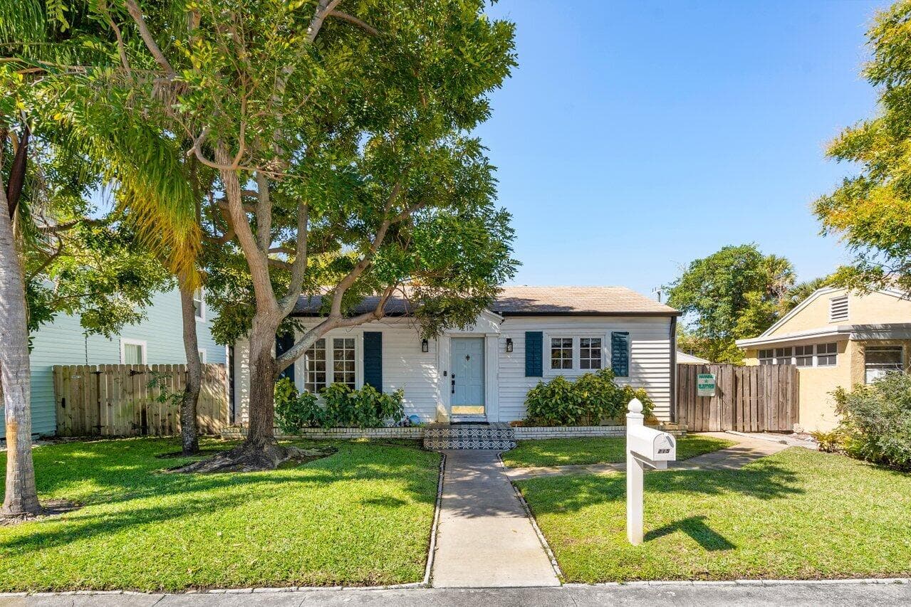 215 S Palmway, Lake Worth Beach, FL 33460 — photo 1 of 60