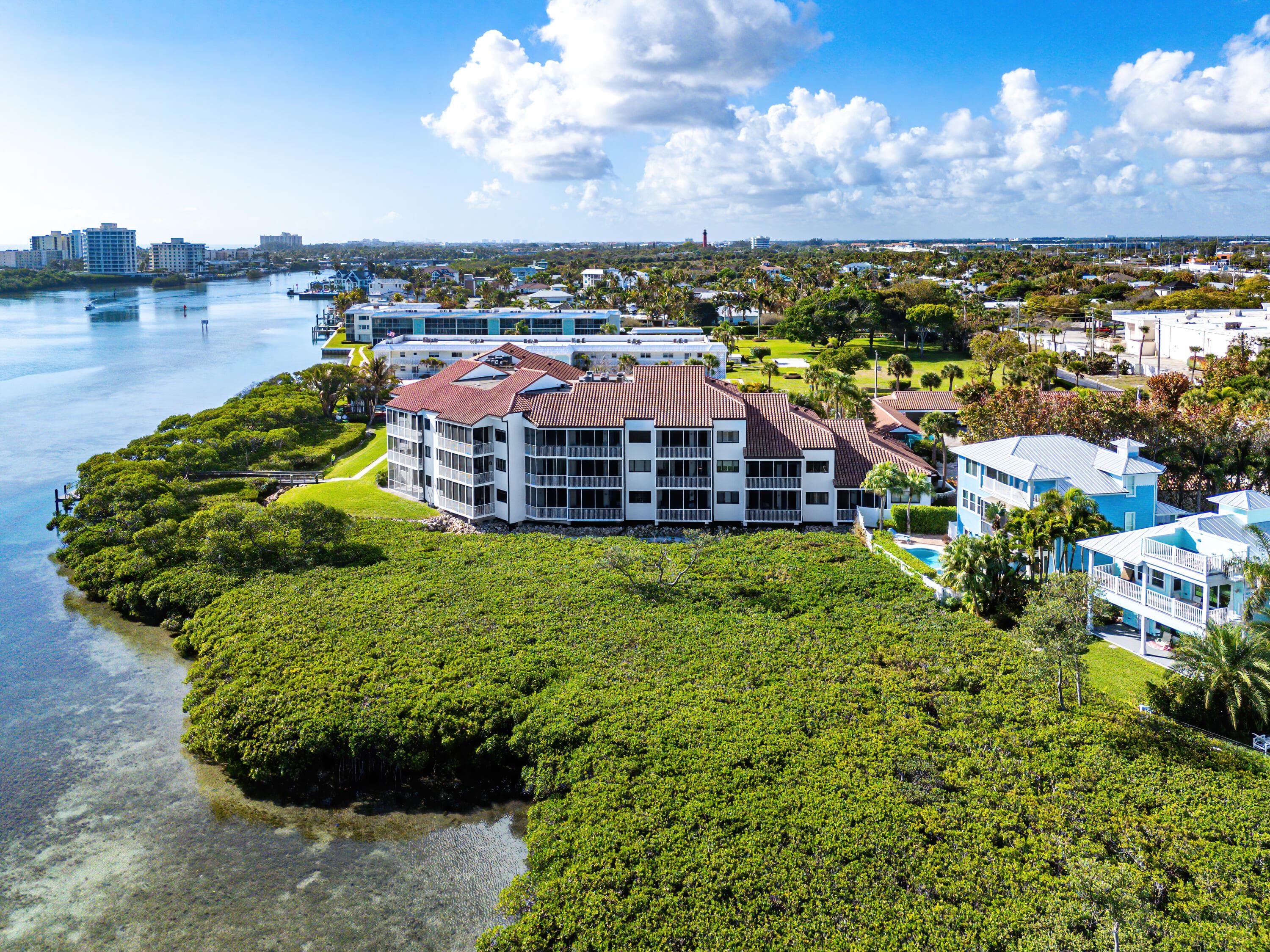 200 Waterway Road 104, Tequesta, FL 33469 — photo 34 of 44