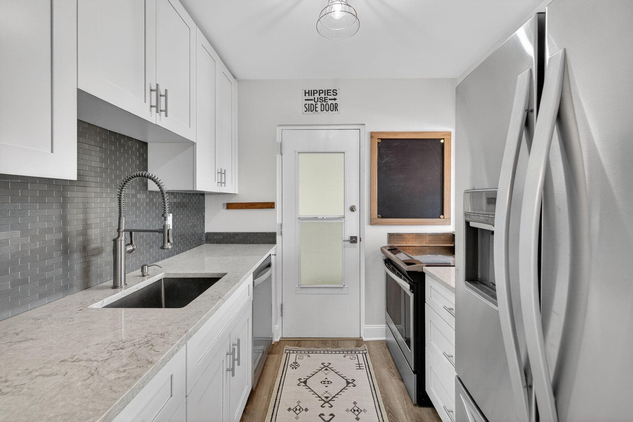 2555 NE 11th Street 609, Fort Lauderdale, FL 33304 — photo 11 of 45