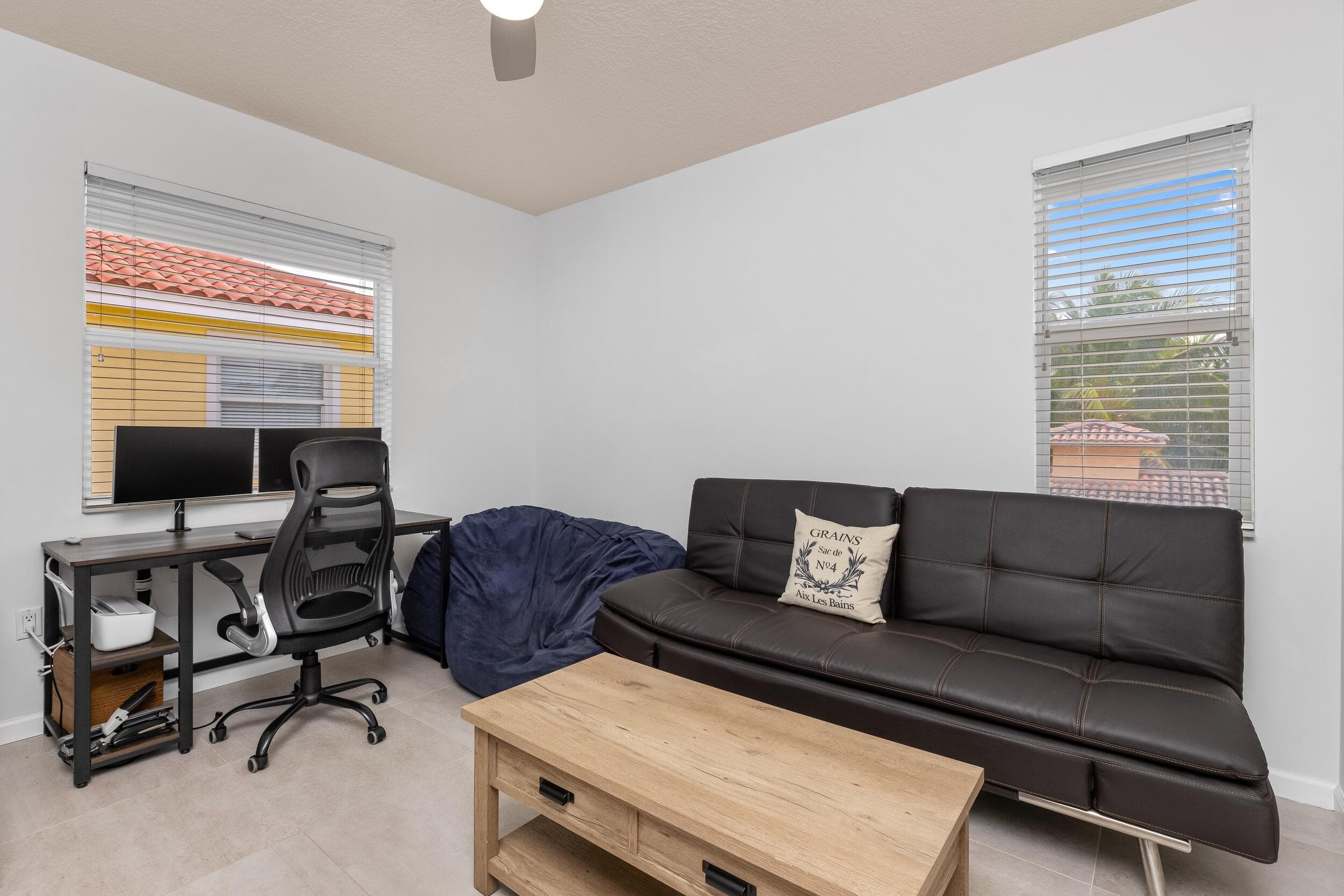 1222 NE 18th Avenue 1, Fort Lauderdale, FL 33304 — photo 25 of 33