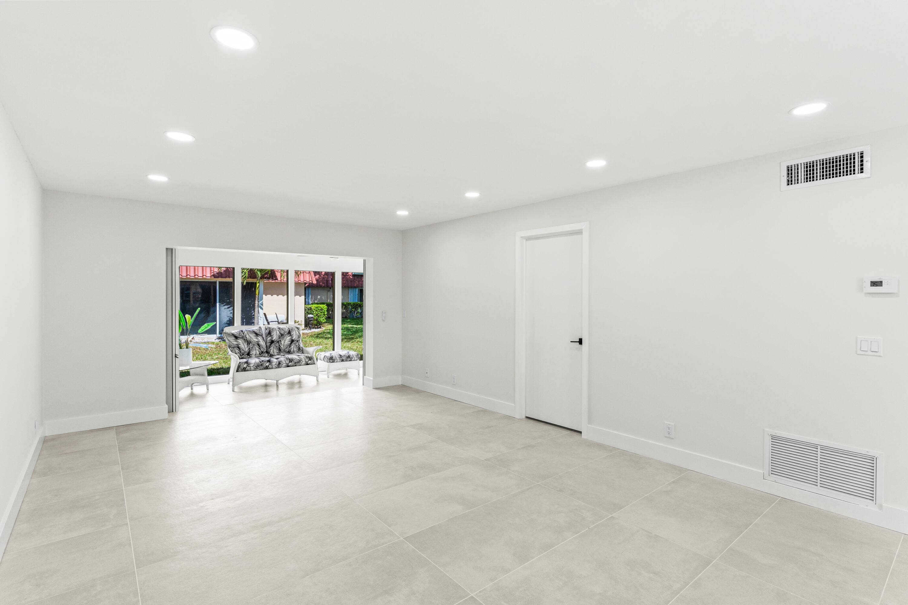733 Nantucket Circle, Lake Worth, FL 33467 — photo 10 of 38