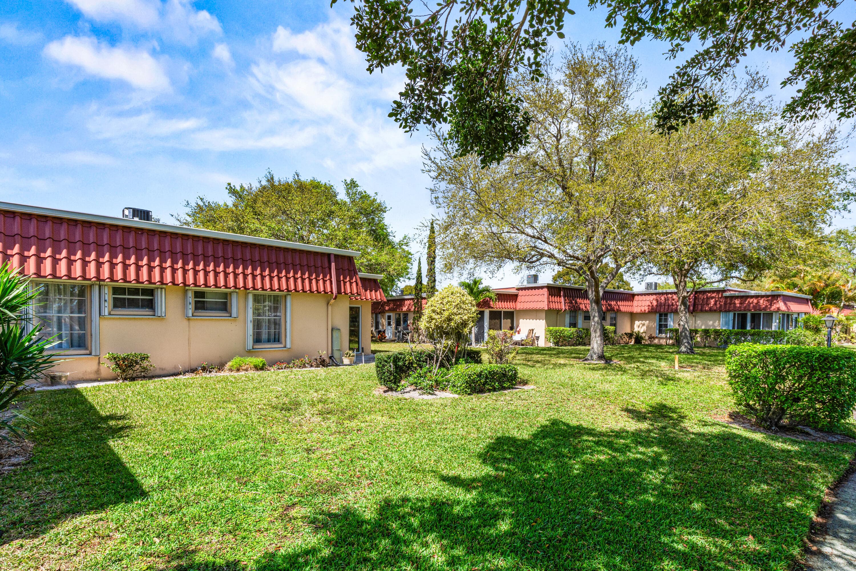 733 Nantucket Circle, Lake Worth, FL 33467 — photo 25 of 38