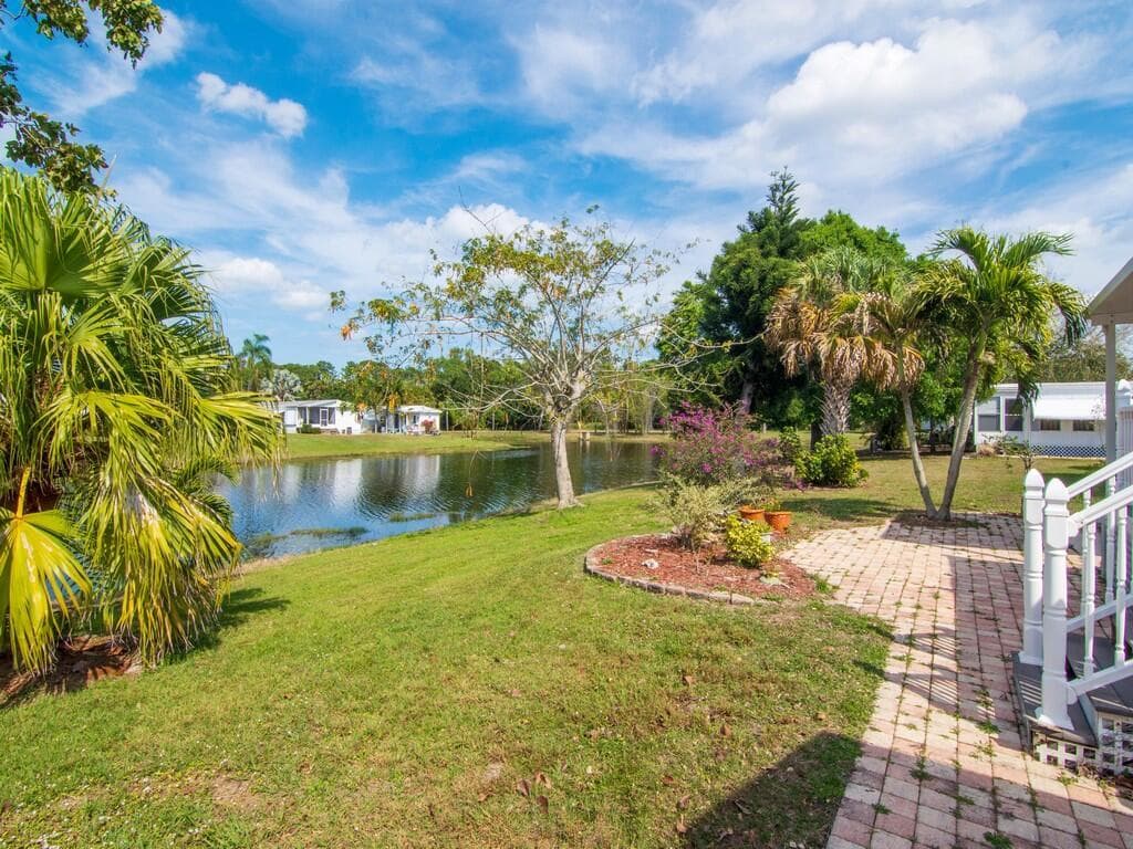 43 W Caribbean, Port St. Lucie, FL 34952 — photo 39 of 44