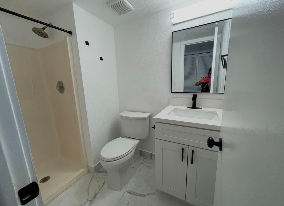 7035 NW 186th Street D508, Hialeah, FL 33015 — photo 10 of 12