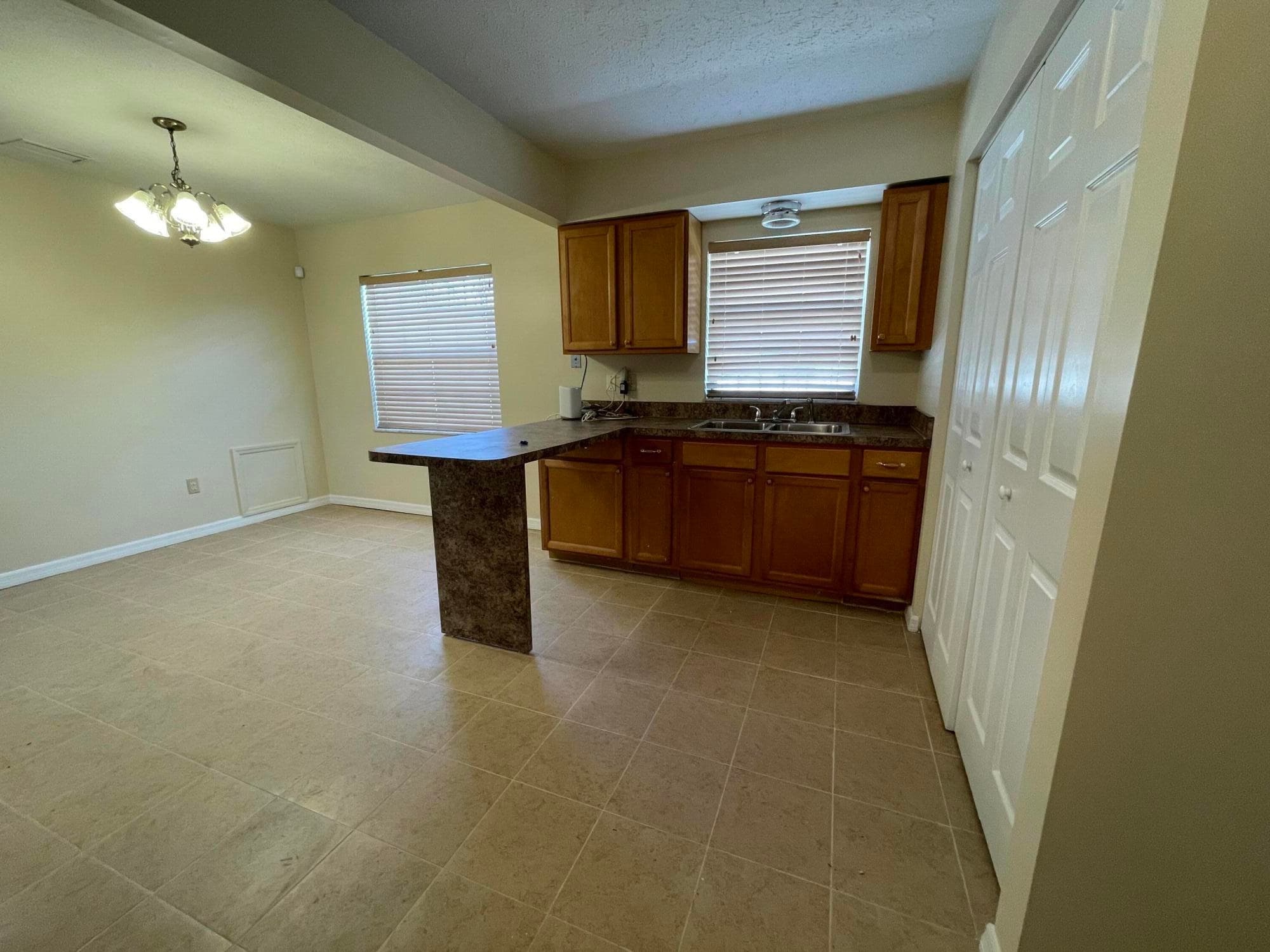 3101 Avenue T, Fort Pierce, FL 34947 — photo 7 of 24