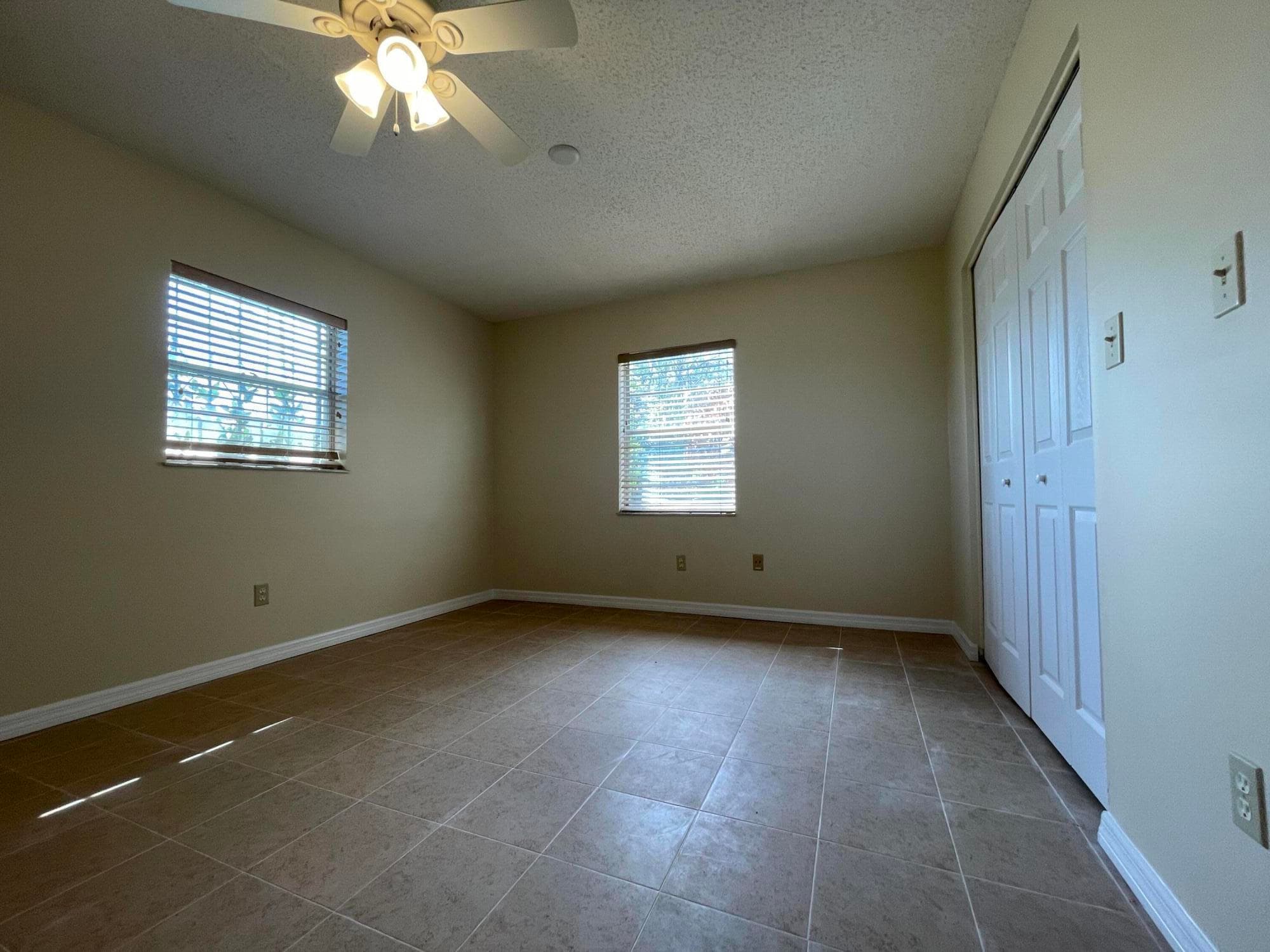 3101 Avenue T, Fort Pierce, FL 34947 — photo 10 of 24