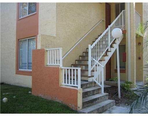 902 Coral Club Drive 902, Coral Springs, FL 33071 — photo 3 of 13