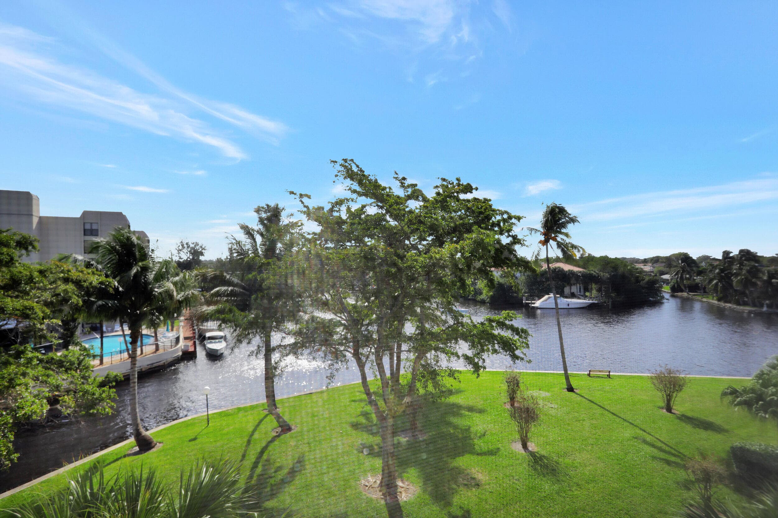 7 Royal Palm Way 404, Boca Raton, FL 33432 — photo 1 of 21