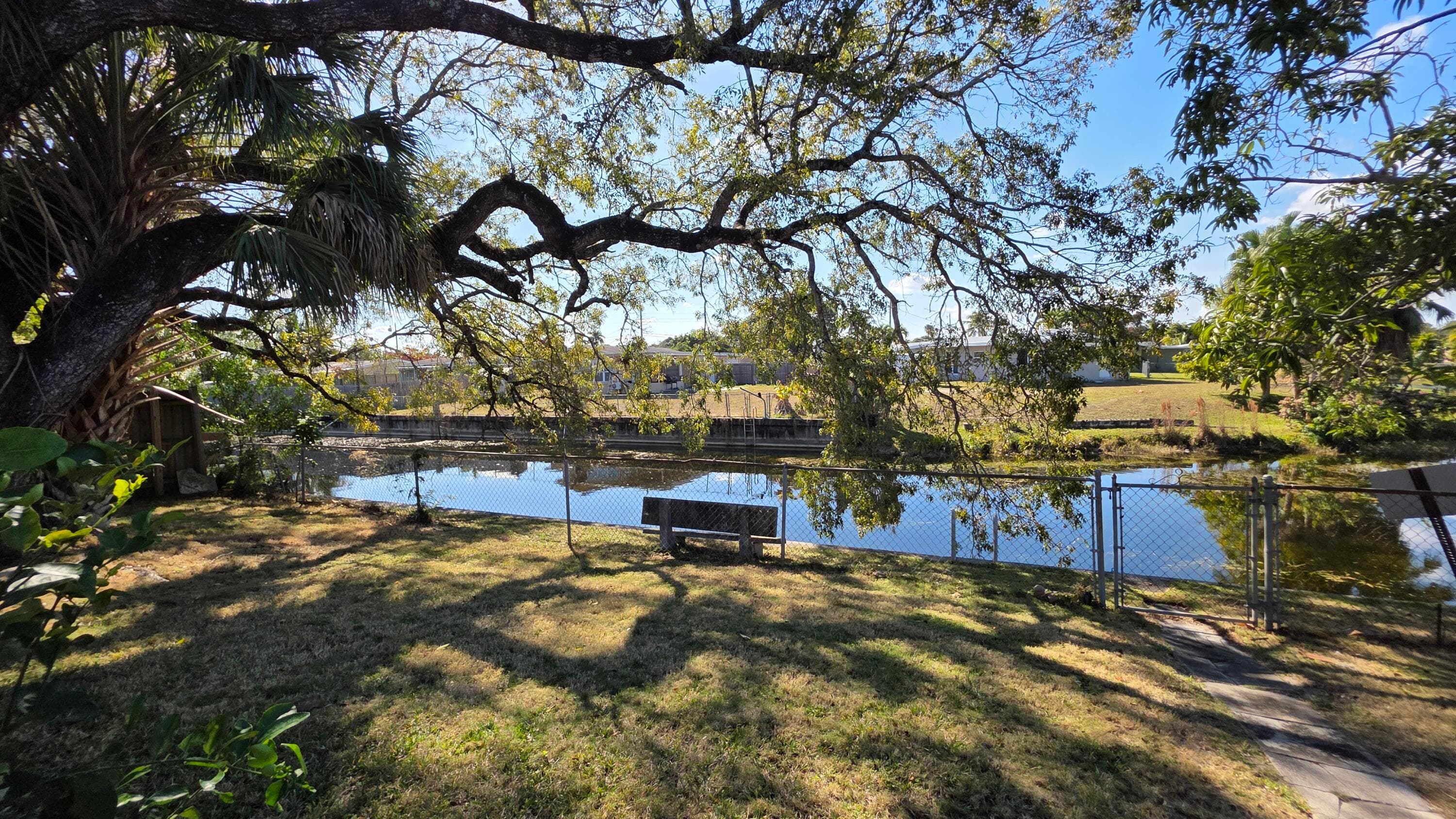 2305 E River Drive, Margate, FL 33063 — photo 13 of 30