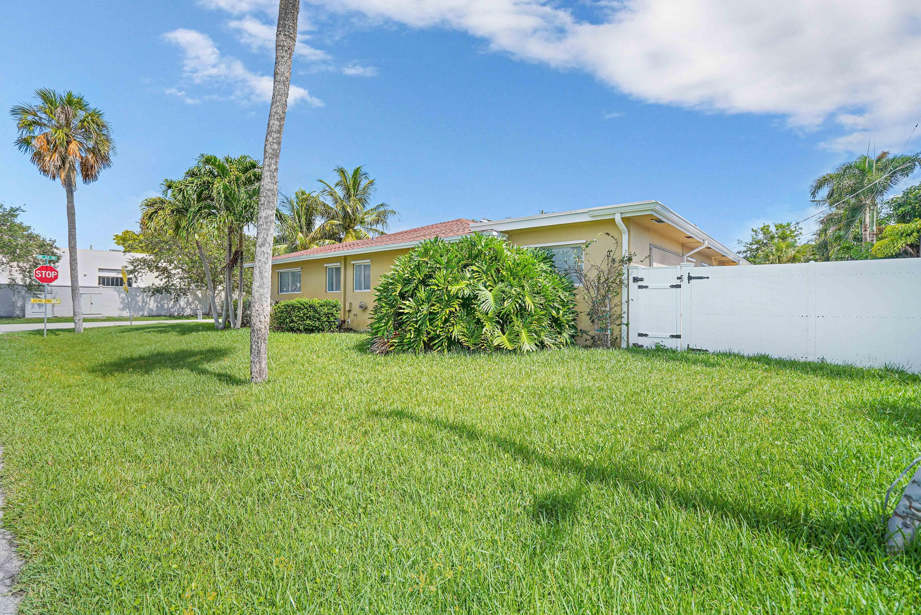 5100 NE 22nd Avenue, Lighthouse Point, FL 33064 — photo 3 of 31