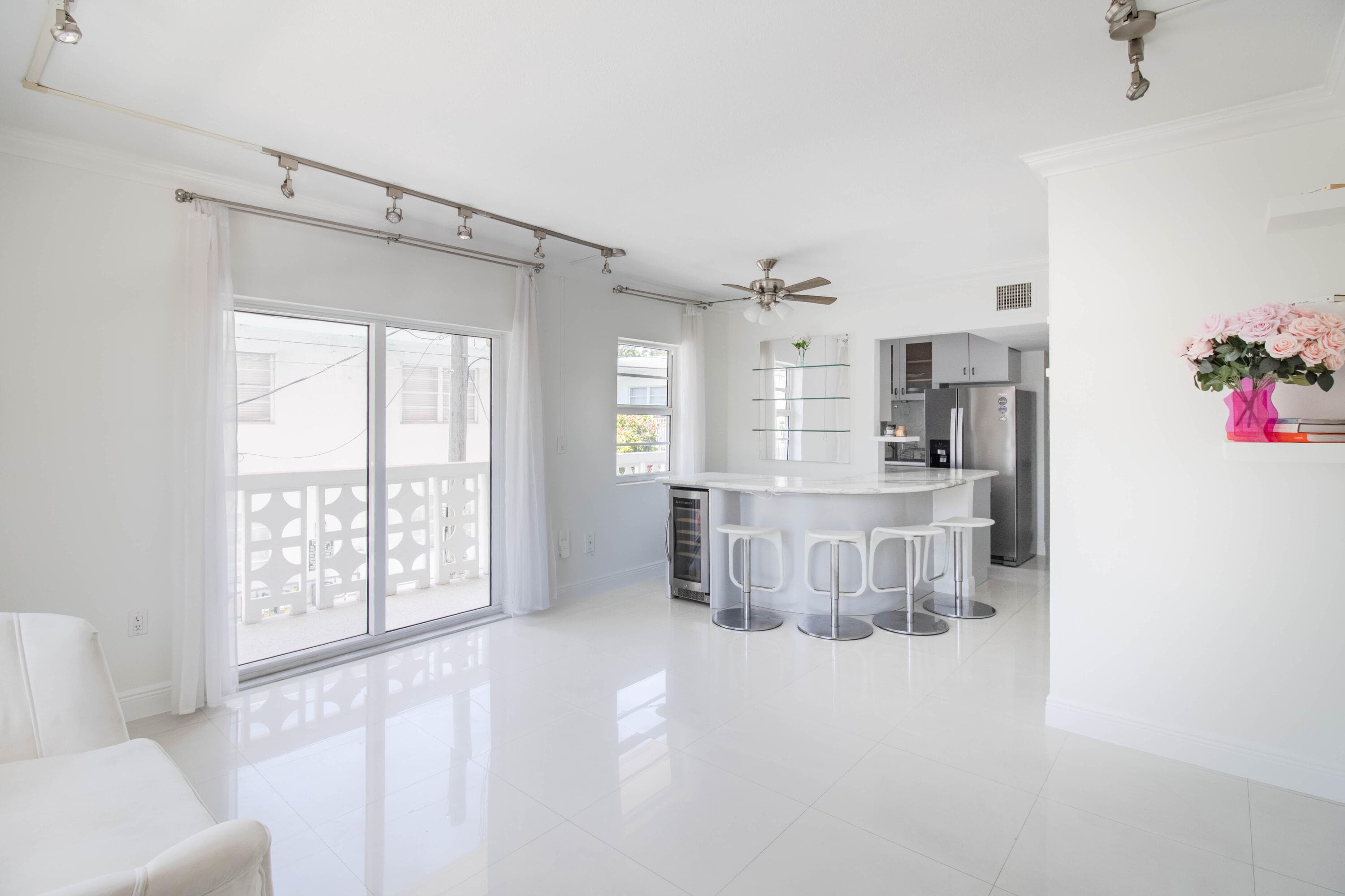 900 Euclid Avenue 8, Miami Beach, FL 33139 — photo 3 of 31