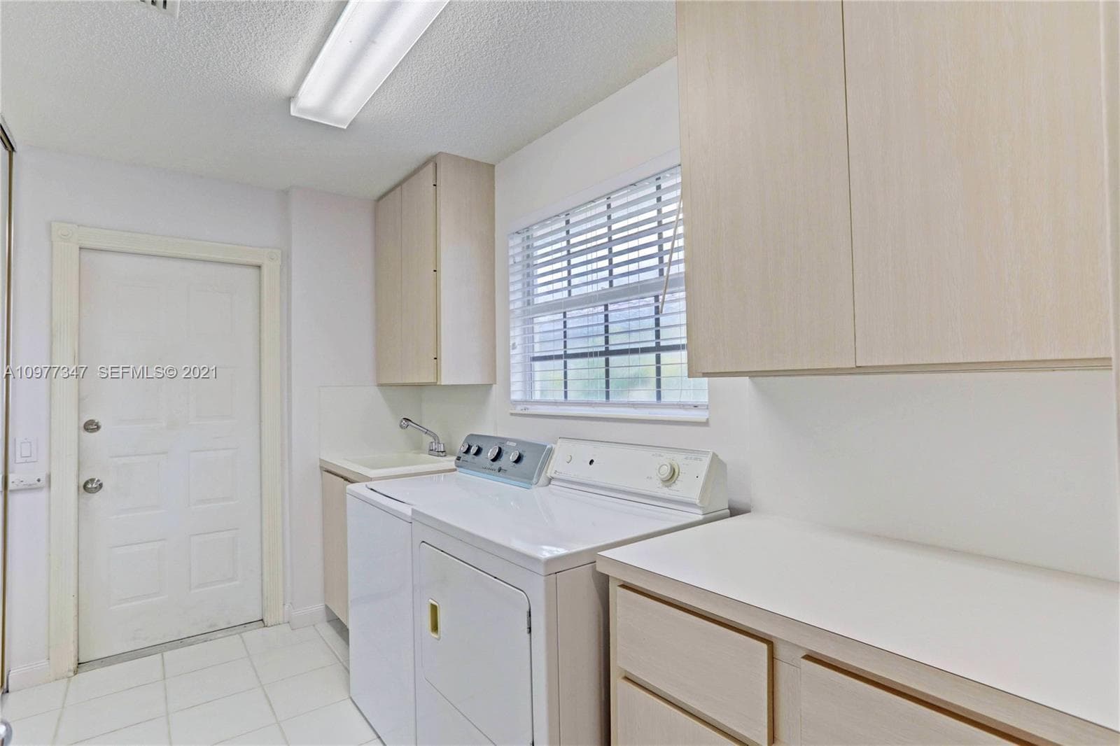 7819 SE Spicewood Circle, Hobe Sound, FL 33455 — photo 15 of 17