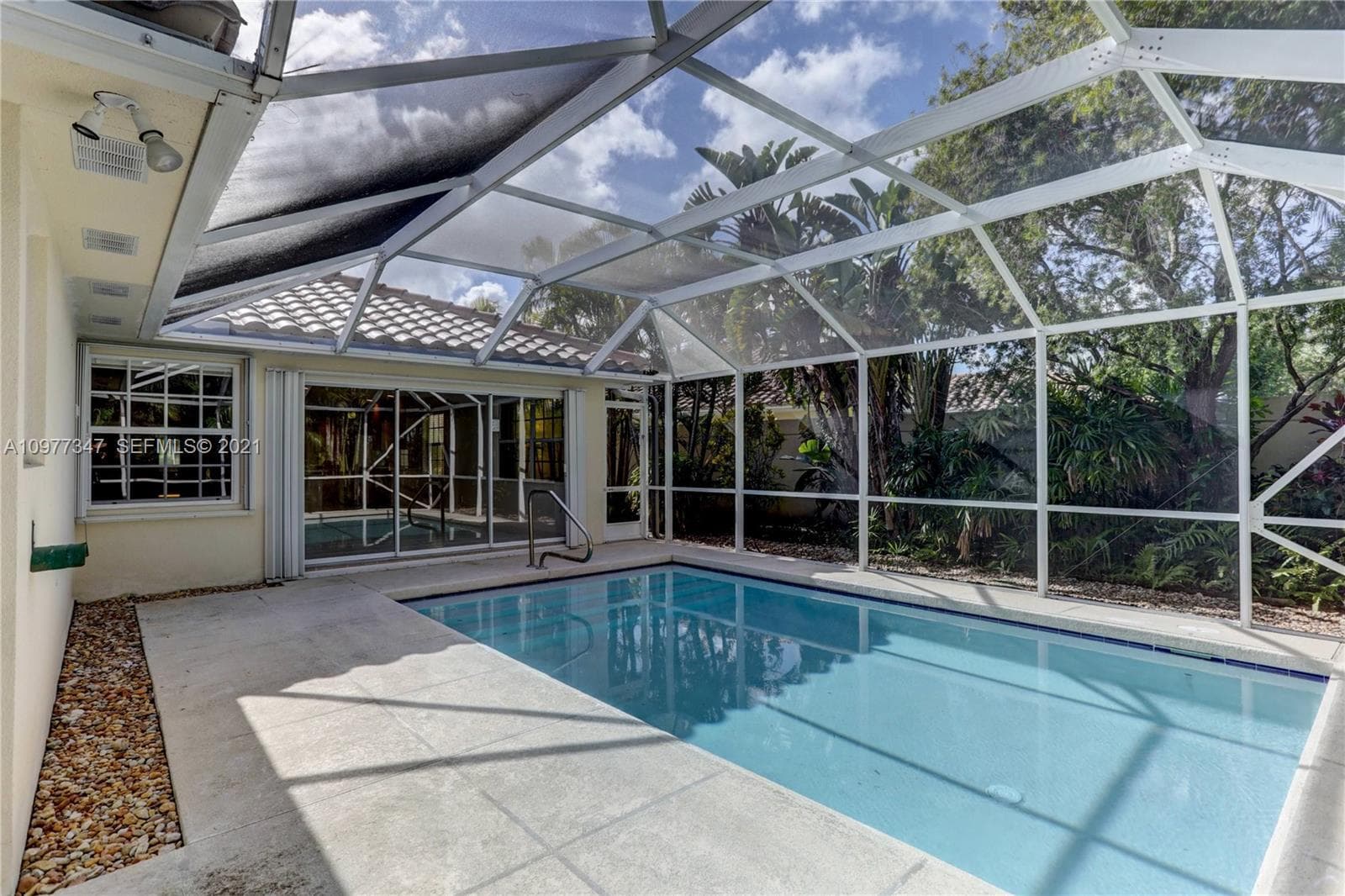 7819 SE Spicewood Circle, Hobe Sound, FL 33455 — photo 2 of 17