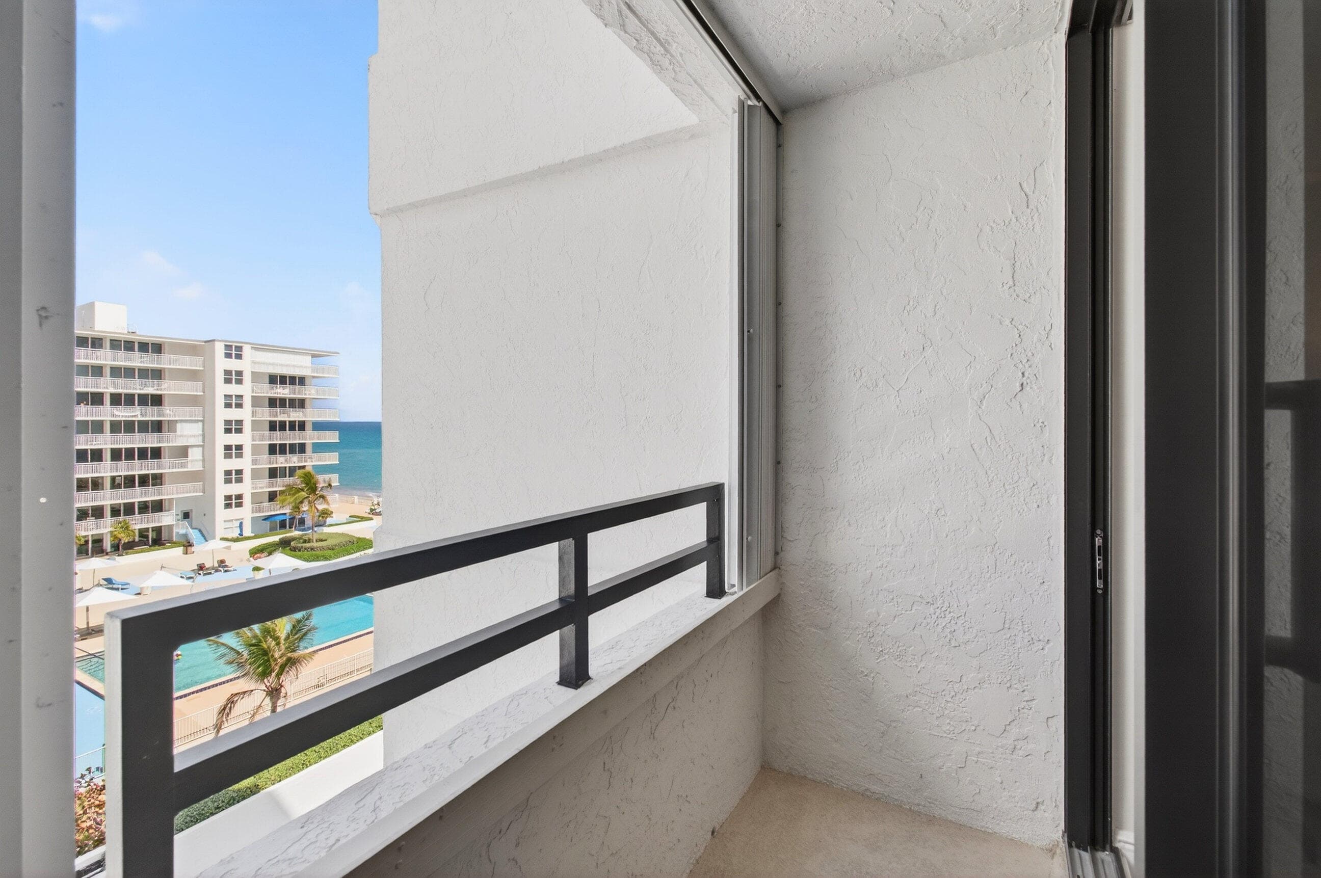 3560 S Ocean Boulevard 602, South Palm Beach, FL 33480 — photo 33 of 47