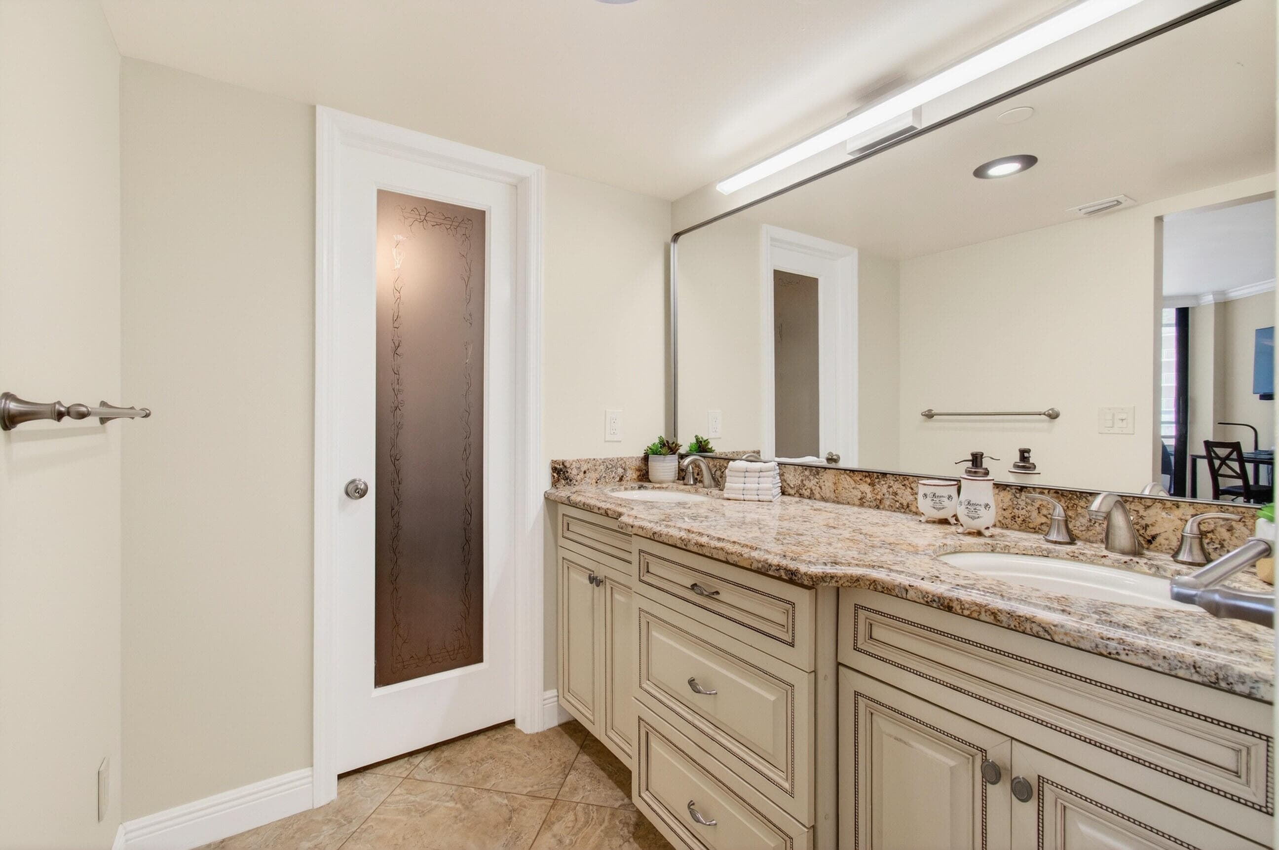 3560 S Ocean Boulevard 602, South Palm Beach, FL 33480 — photo 19 of 47