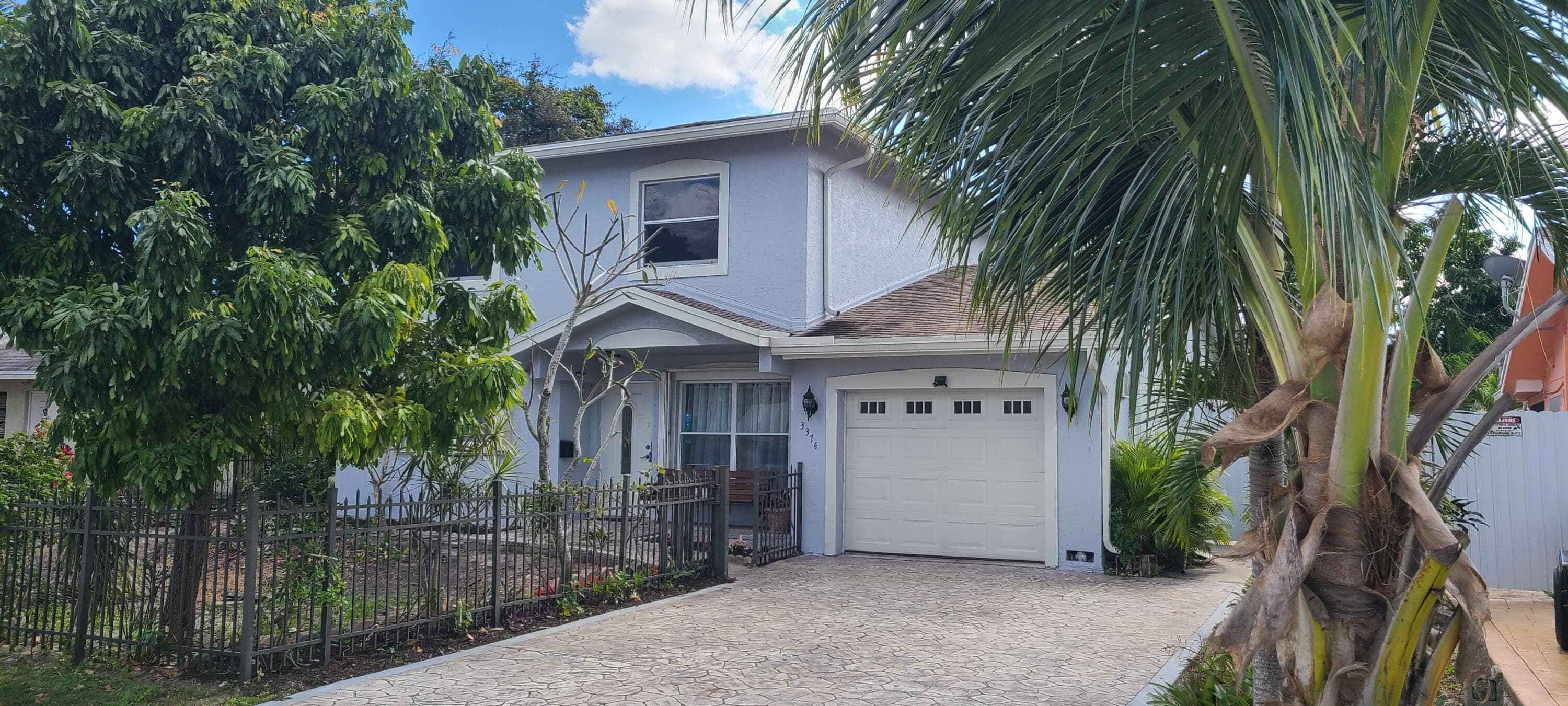 3374 NW 64th Street, Fort Lauderdale, FL 33309 — photo 1 of 24