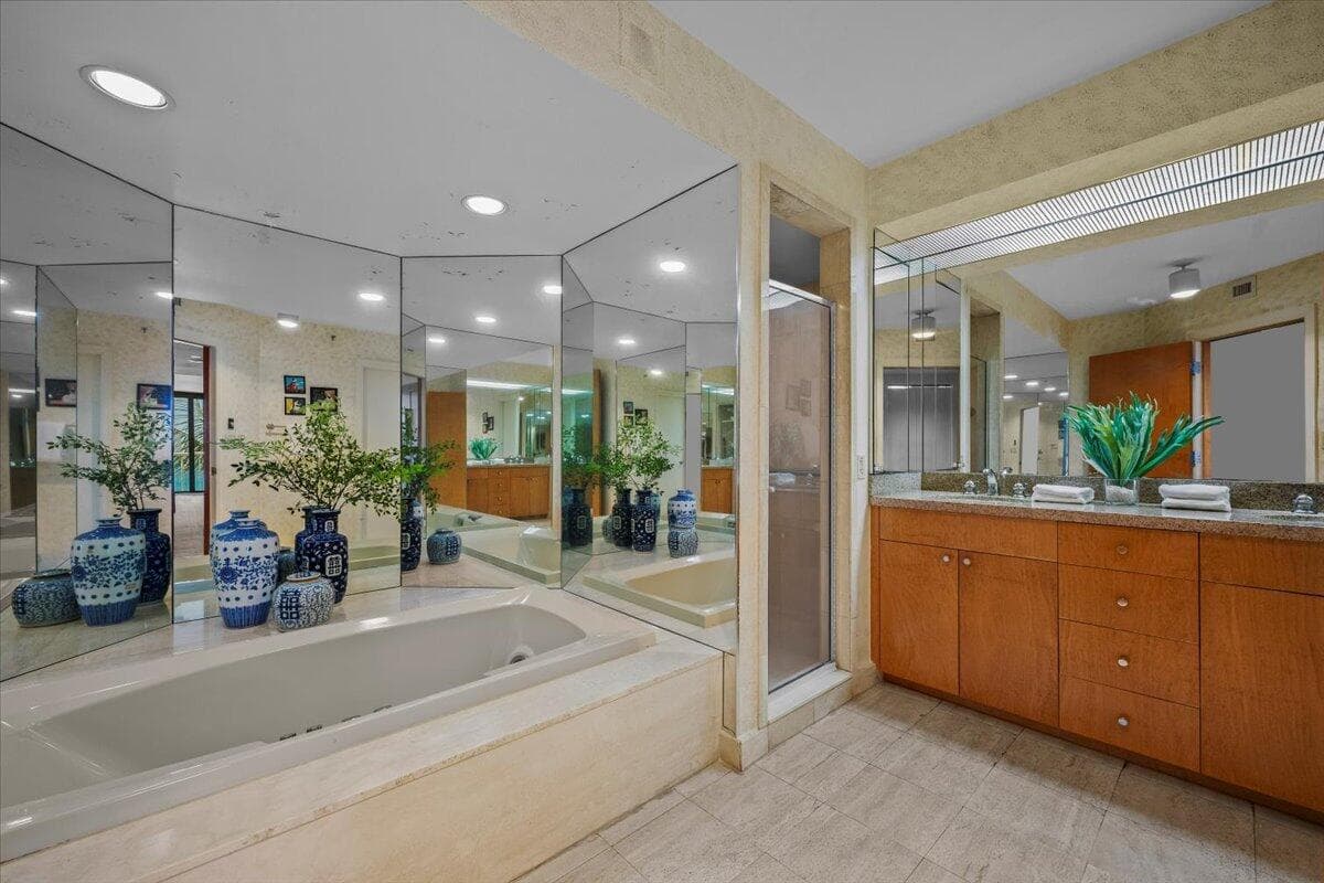 3170 S Ocean Boulevard 502n, Palm Beach, FL 33480 — photo 27 of 49