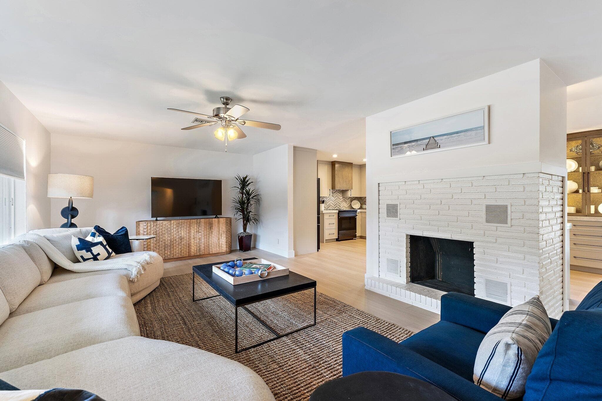 4300 Washington Road, West Palm Beach, FL 33405 — photo 11 of 27