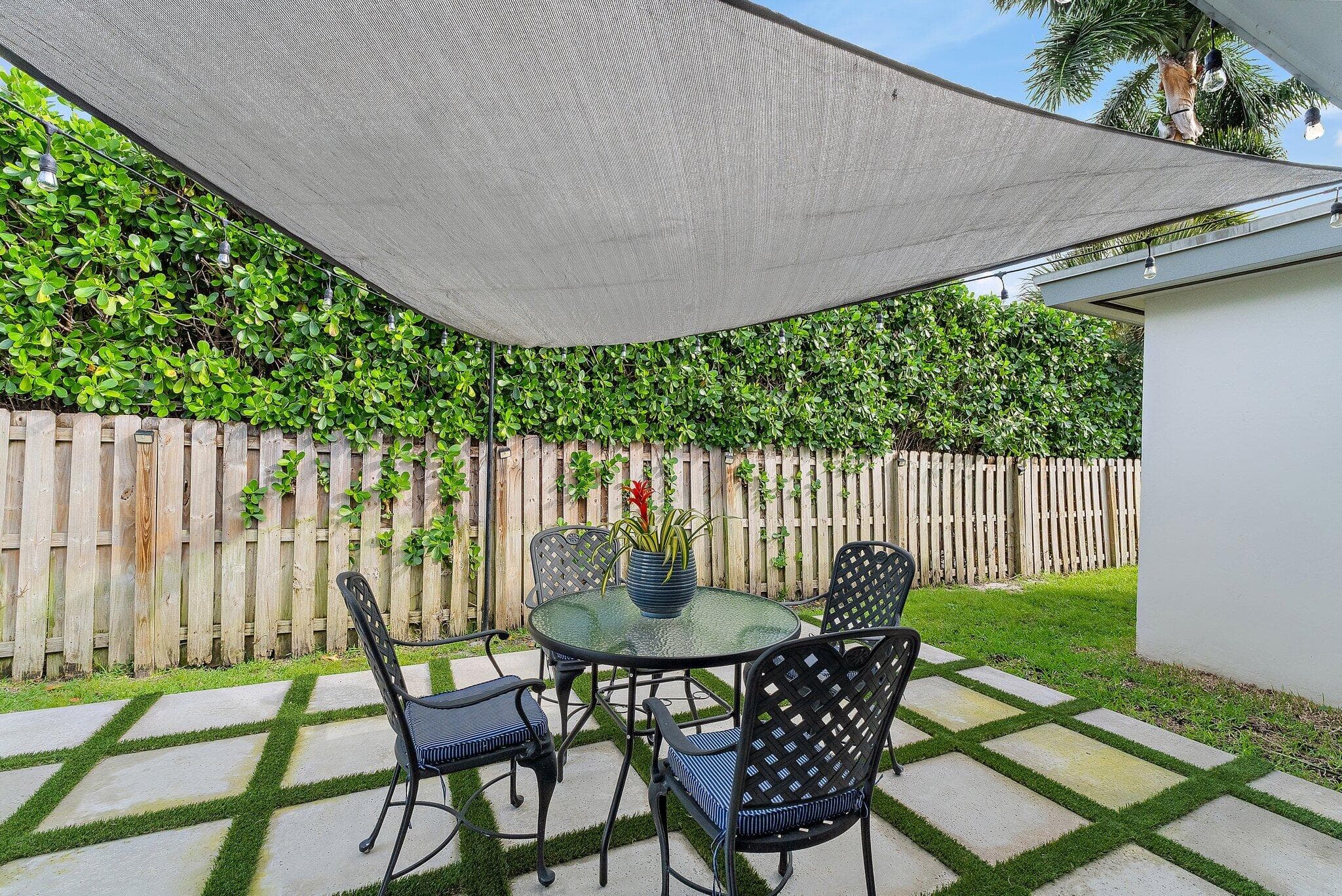 4300 Washington Road, West Palm Beach, FL 33405 — photo 13 of 27