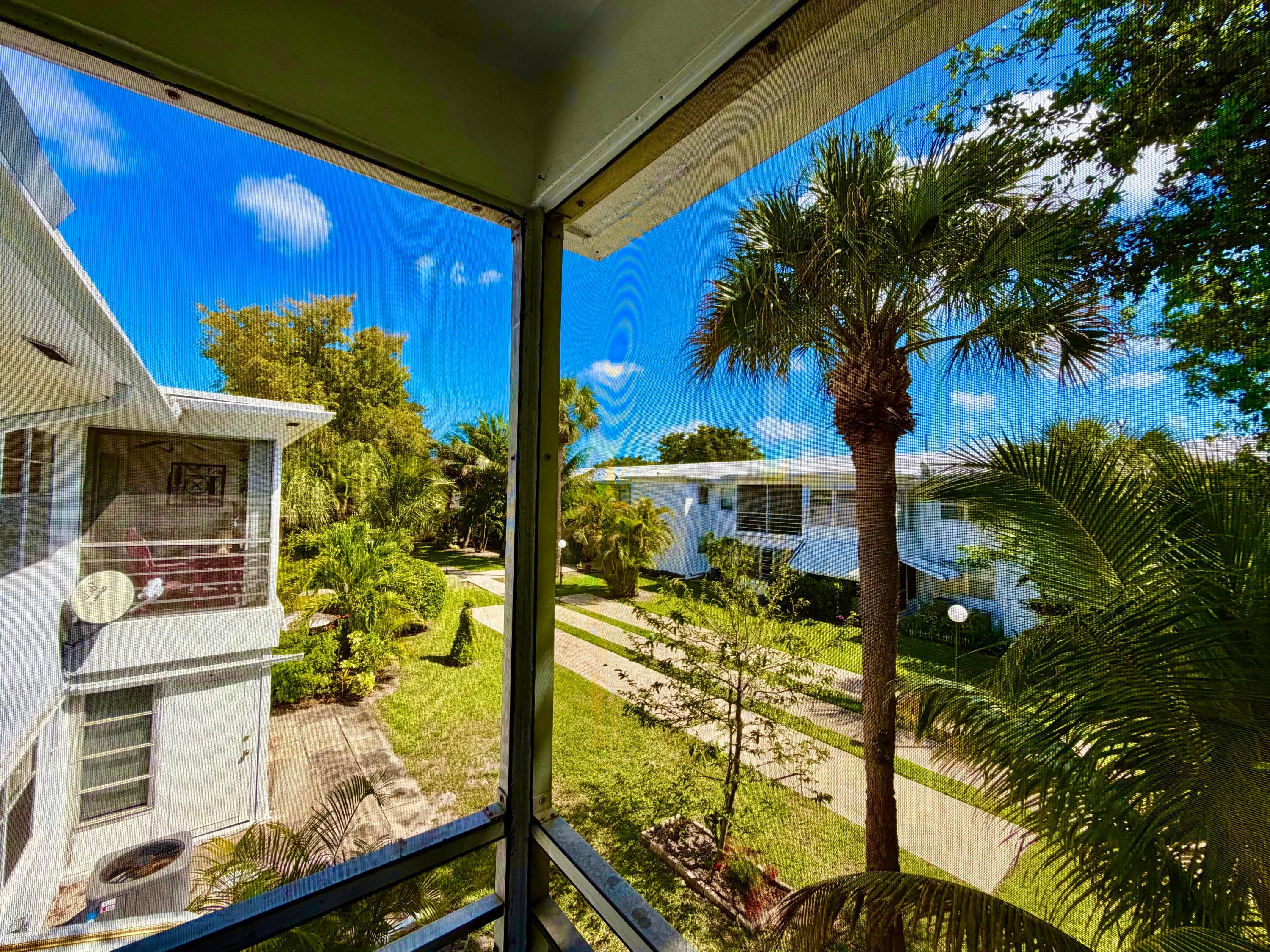 2551 W Golf Boulevard 204, Pompano Beach, FL 33064 — photo 3 of 38
