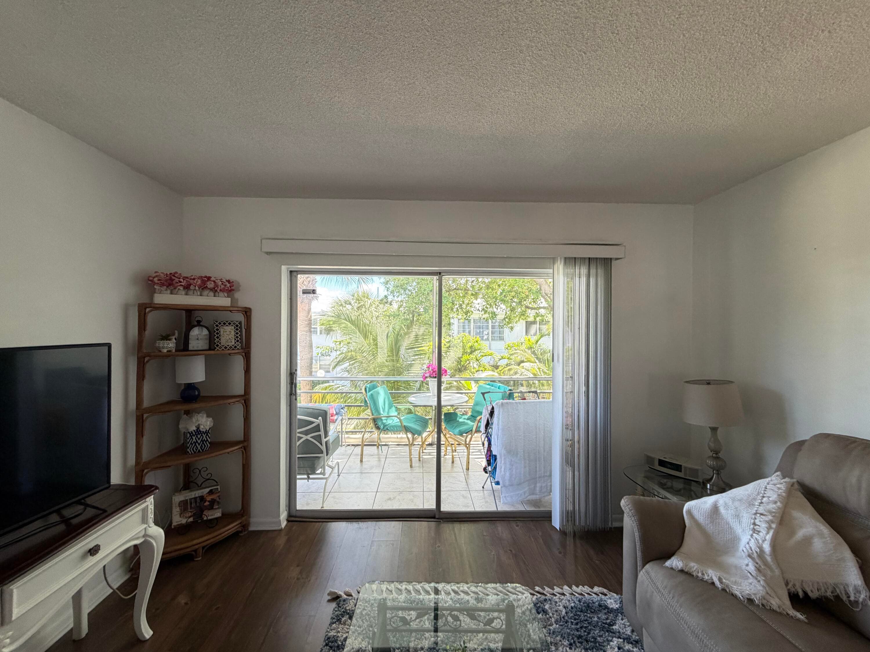 2551 W Golf Boulevard 204, Pompano Beach, FL 33064 — photo 7 of 38