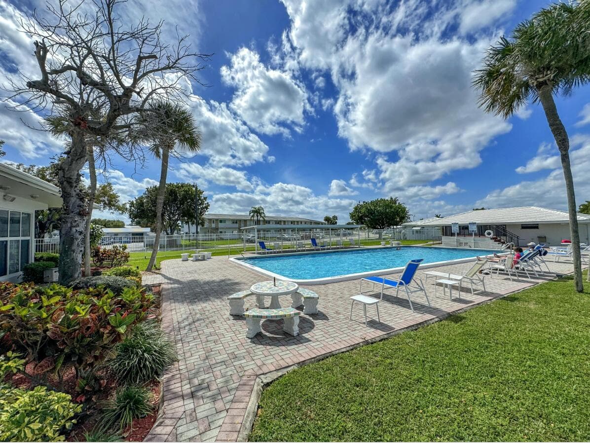 2551 W Golf Boulevard 204, Pompano Beach, FL 33064 — photo 35 of 38