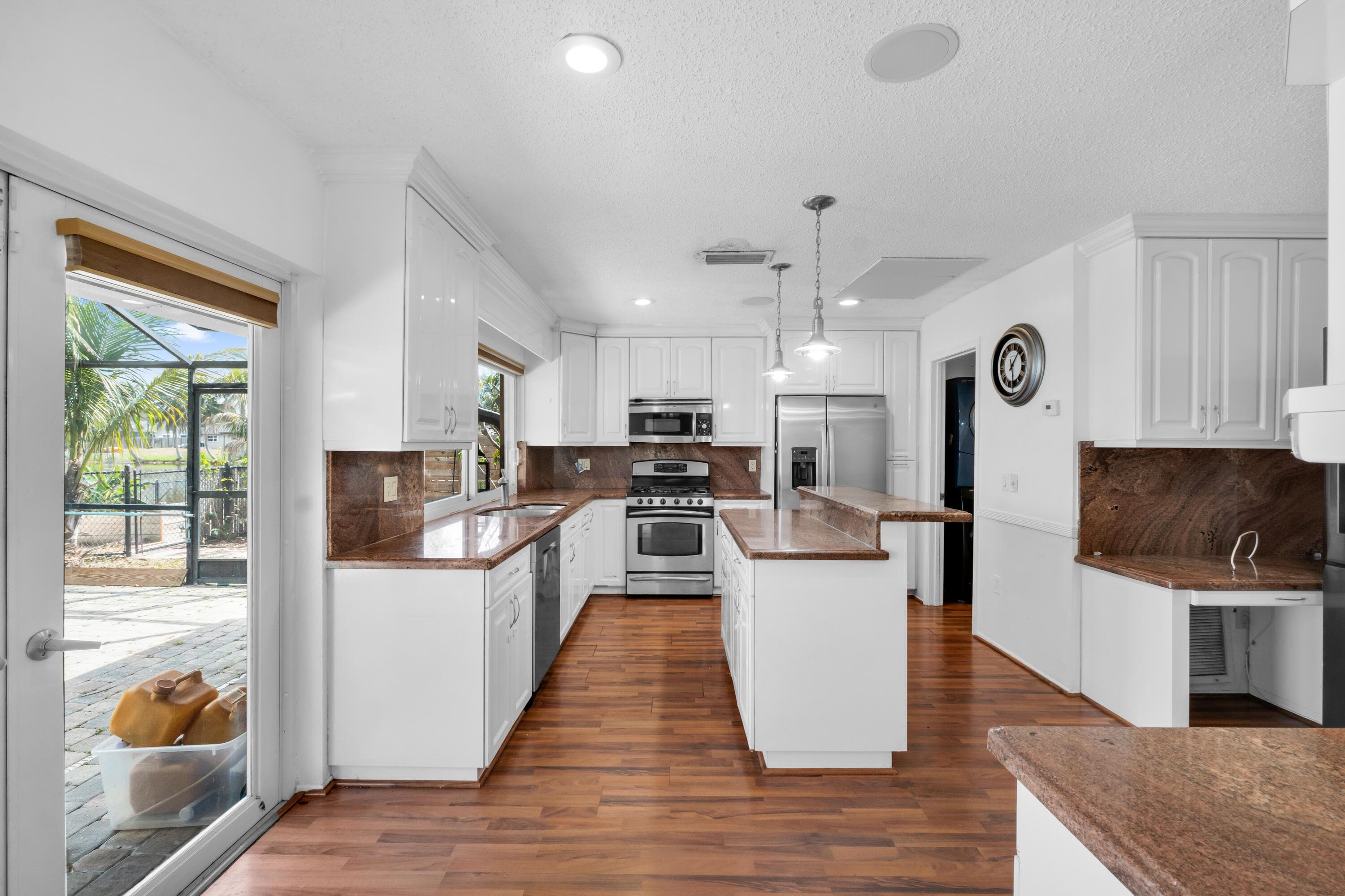 3570 NW 120th Way, Sunrise, FL 33323 — photo 3 of 33