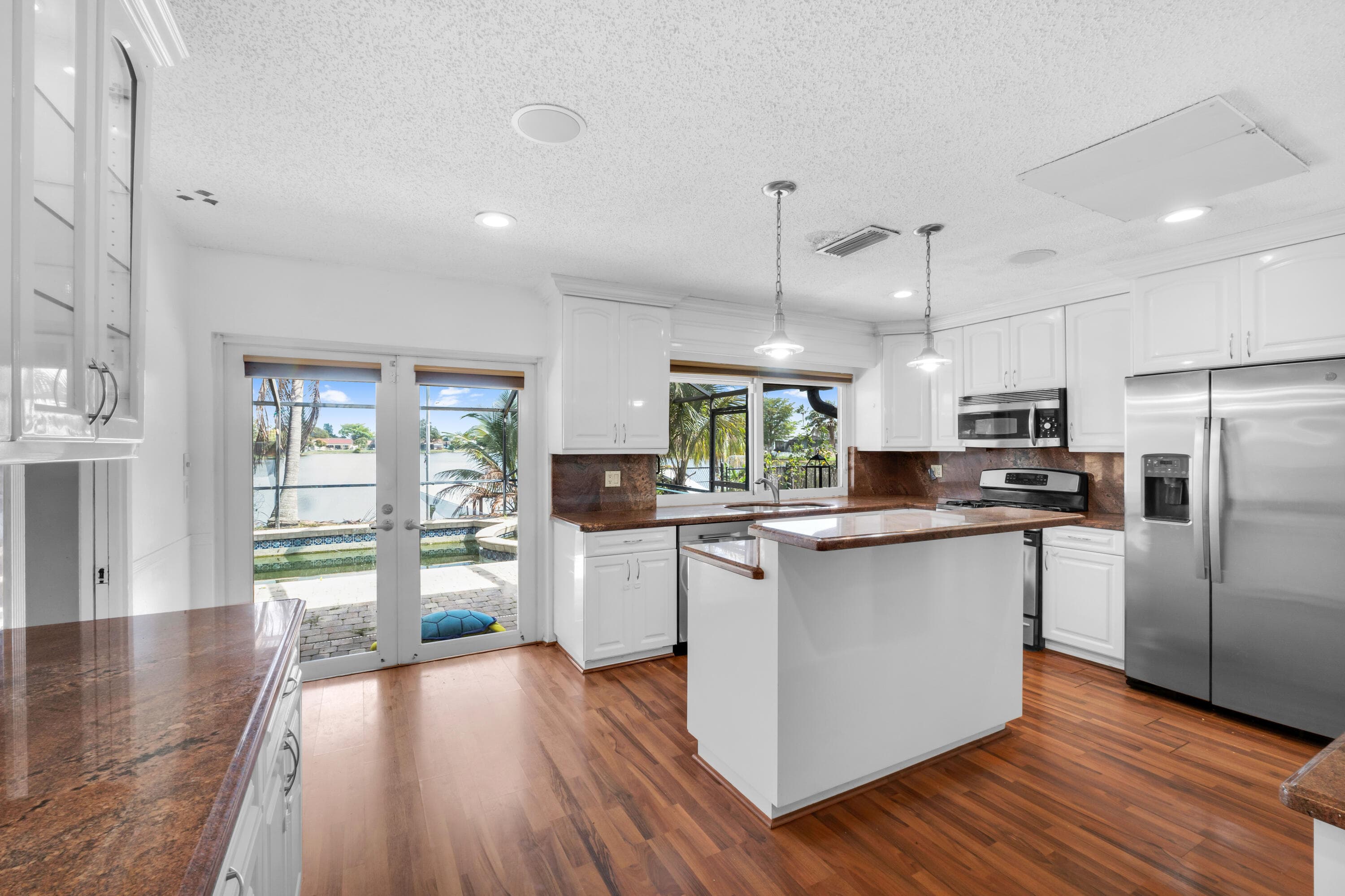 3570 NW 120th Way, Sunrise, FL 33323 — photo 5 of 33