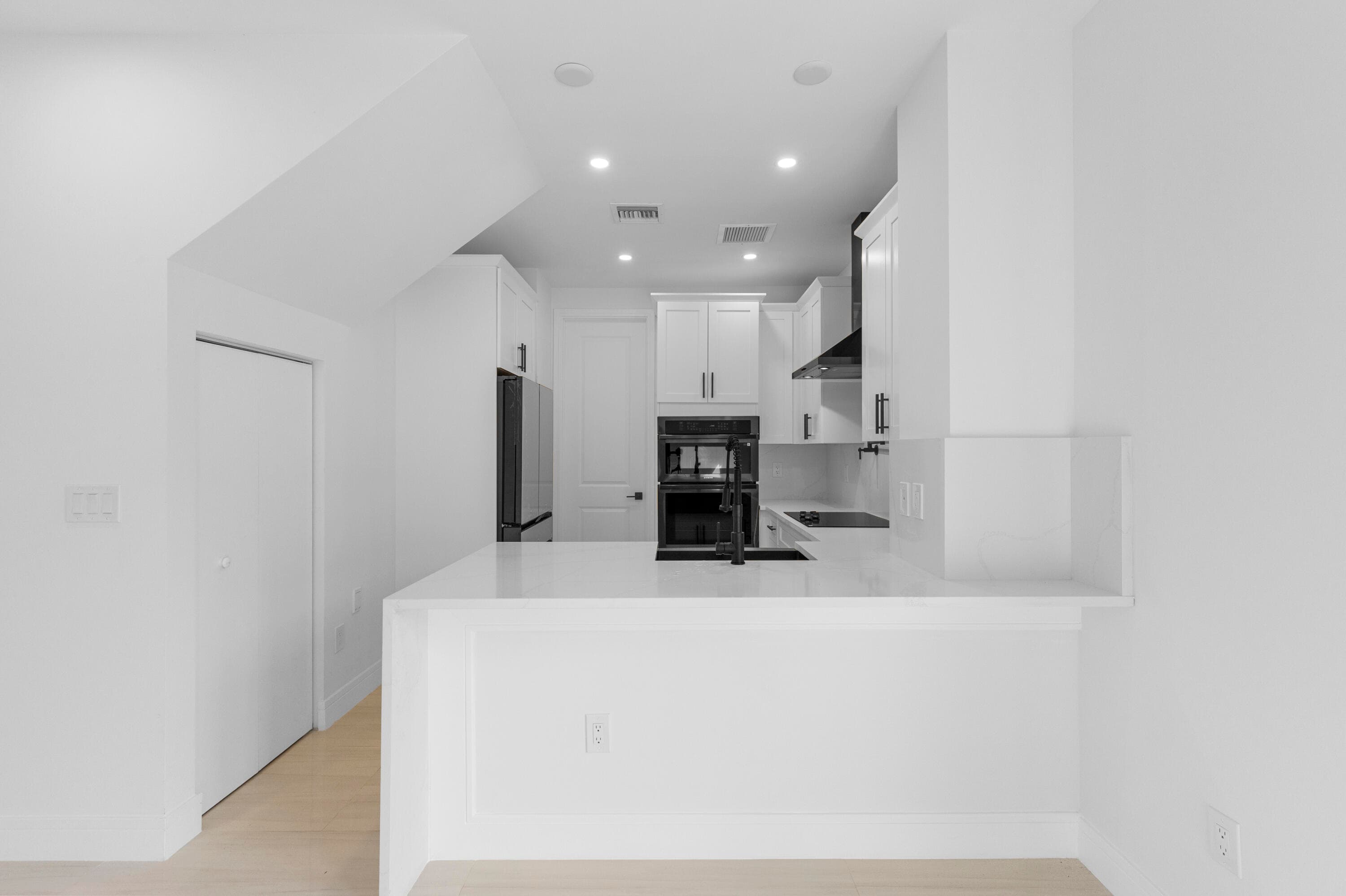6997 NW 30th Terrace D, Fort Lauderdale, FL 33309 — photo 15 of 79