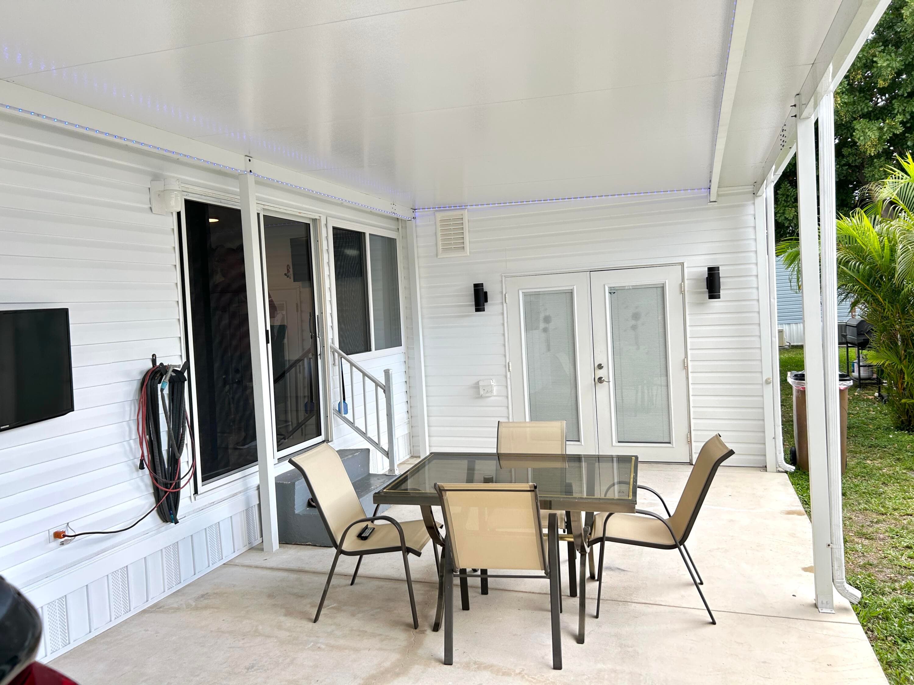 111 Alamanda Lane, Deerfield Beach, FL 33442 — photo 19 of 43