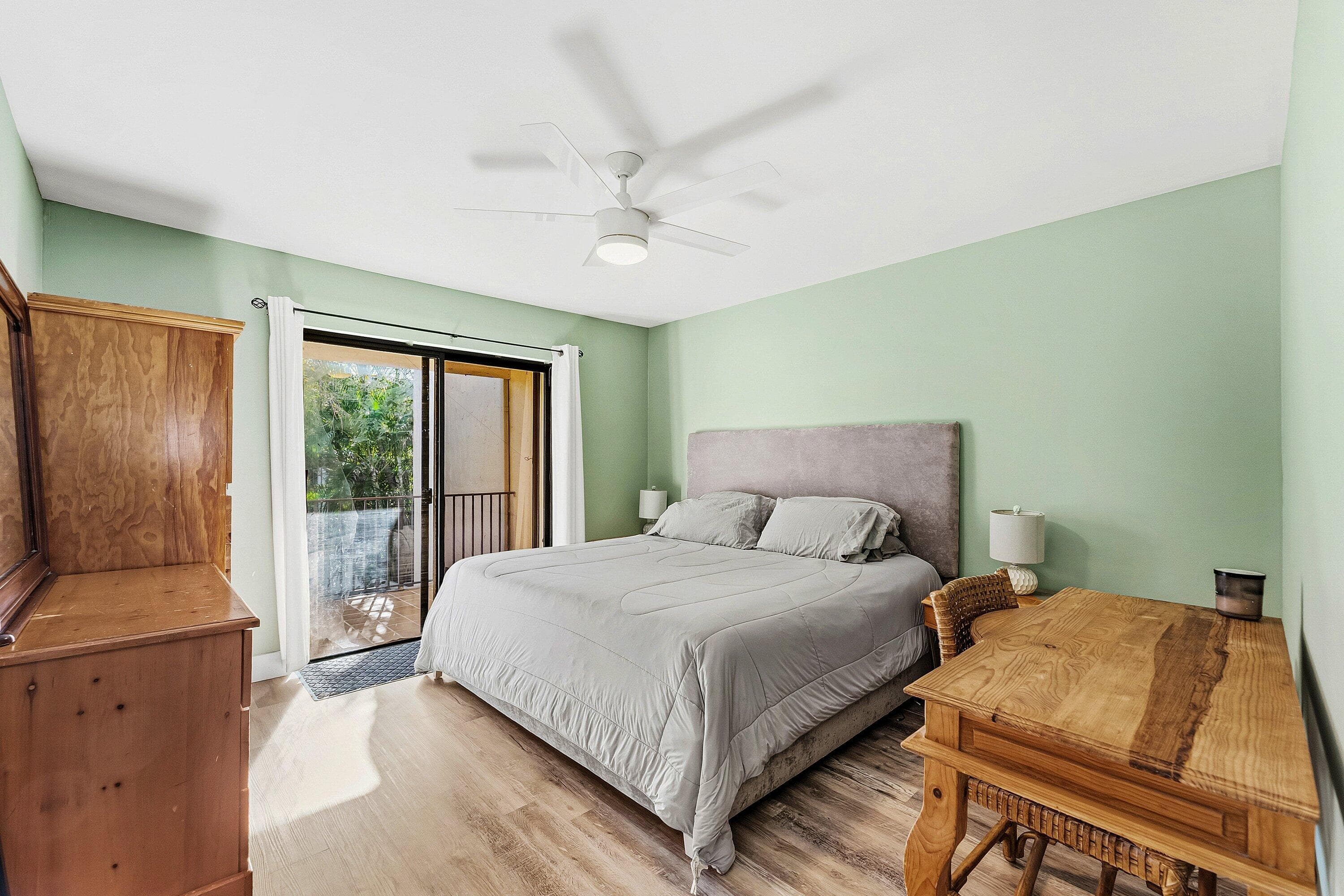 236 SE 10th Avenue, Pompano Beach, FL 33060 — photo 13 of 50