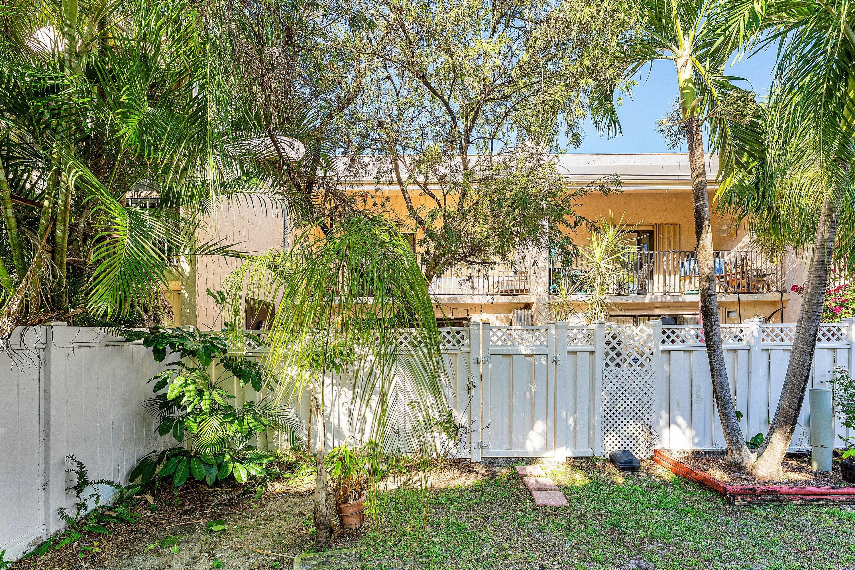 236 SE 10th Avenue, Pompano Beach, FL 33060 — photo 40 of 50