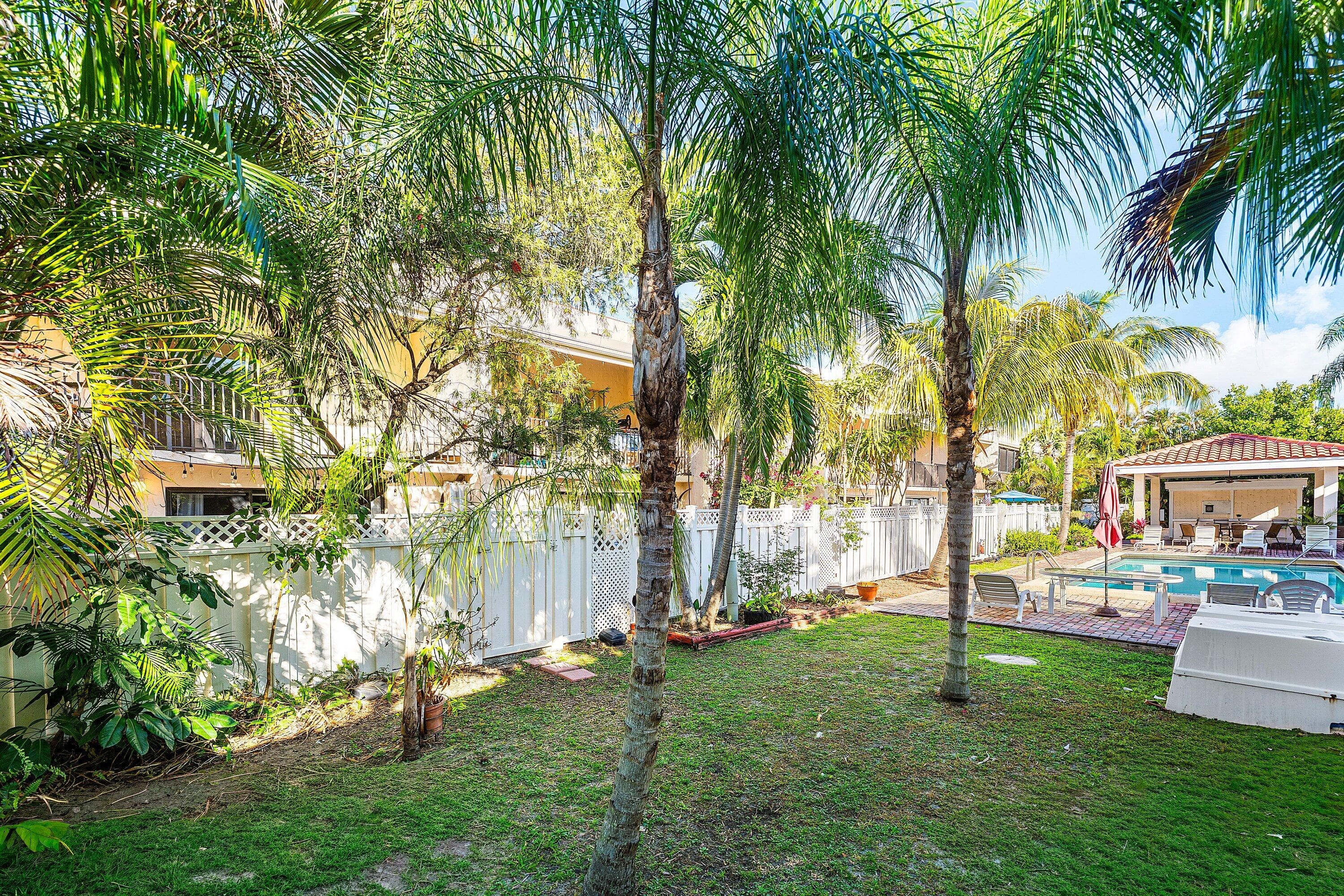 236 SE 10th Avenue, Pompano Beach, FL 33060 — photo 41 of 50