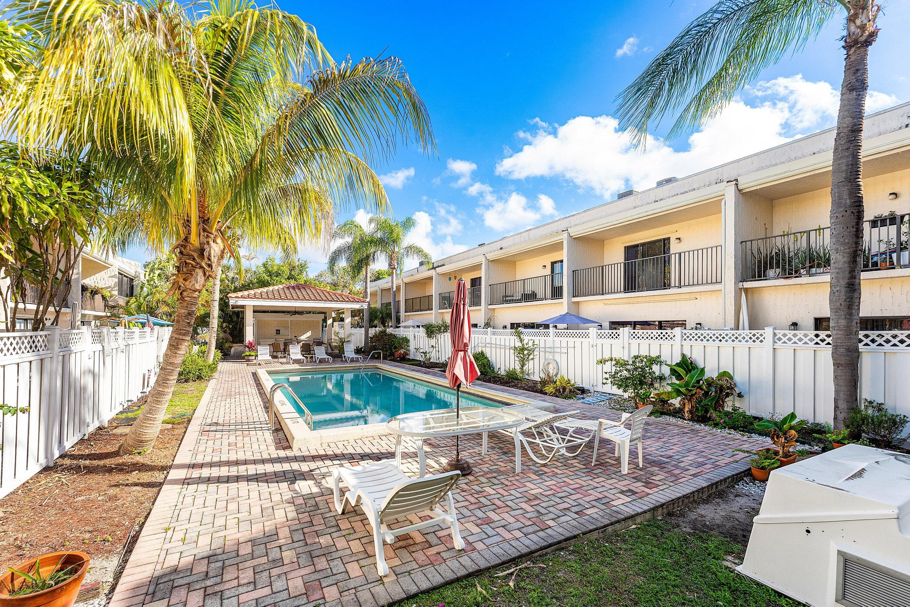 236 SE 10th Avenue, Pompano Beach, FL 33060 — photo 28 of 50