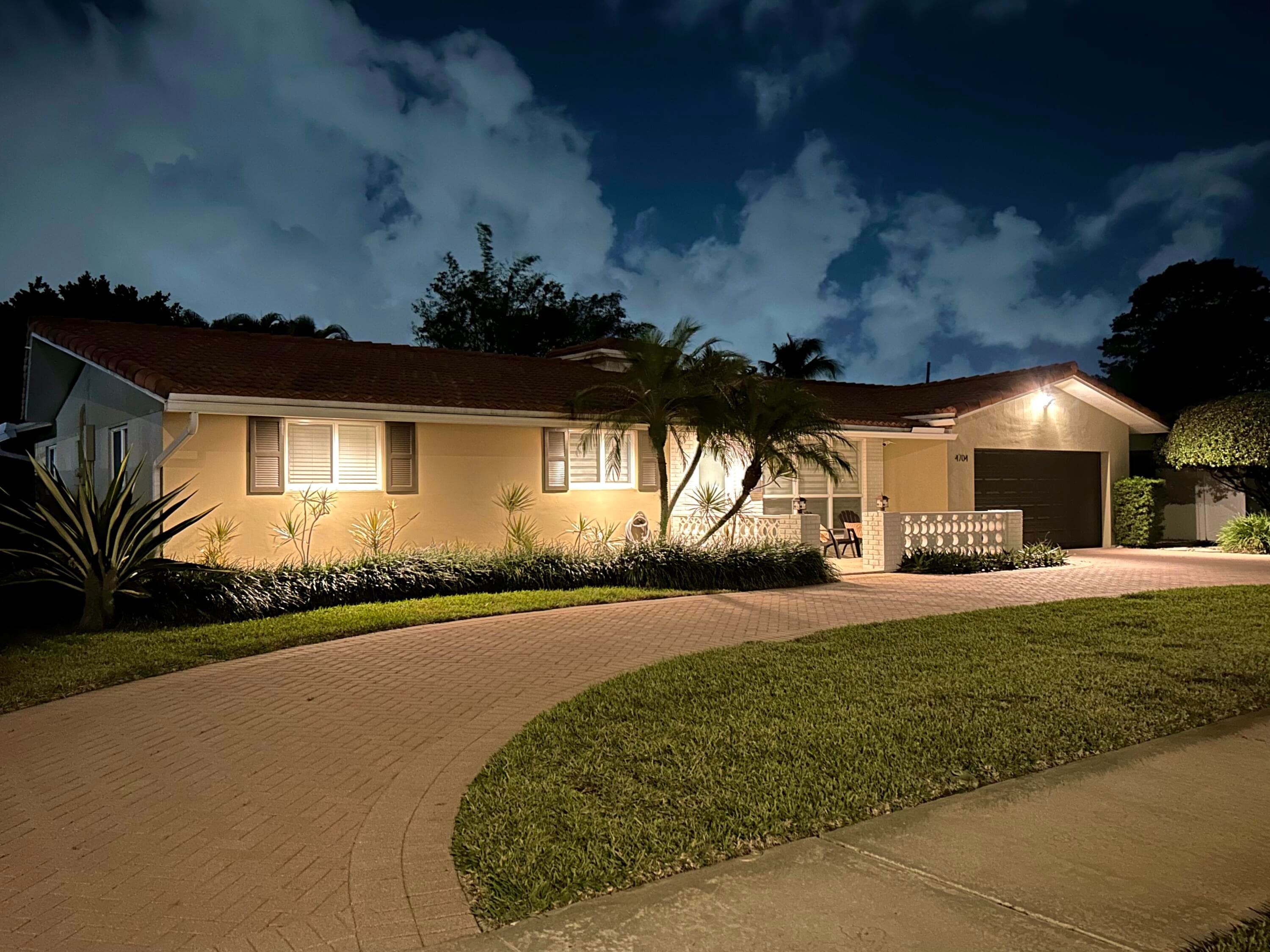 4704 Fillmore Street, Hollywood, FL 33021 — photo 3 of 46