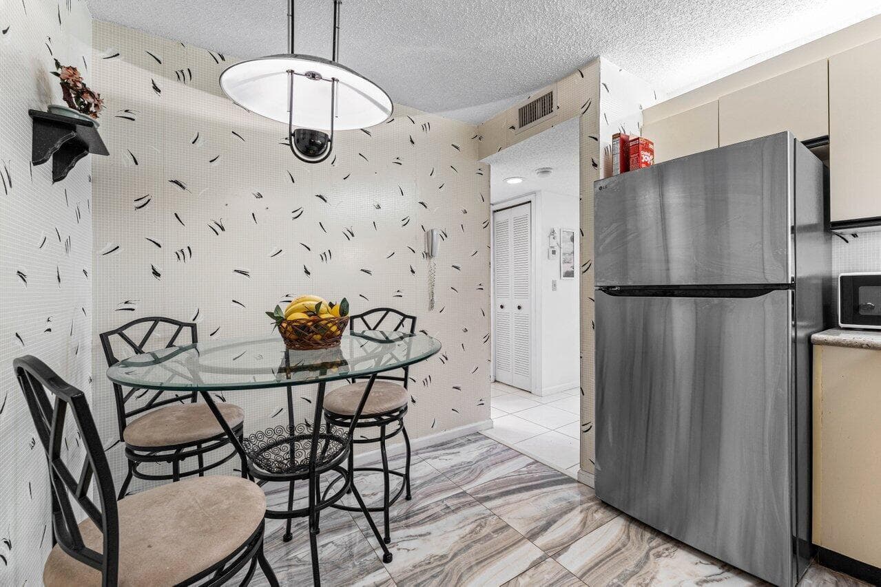 10 Via De Casas Sur 104, Boynton Beach, FL 33426 — photo 9 of 39