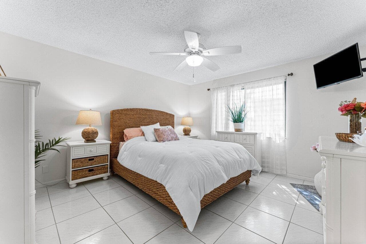 10 Via De Casas Sur 104, Boynton Beach, FL 33426 — photo 14 of 39
