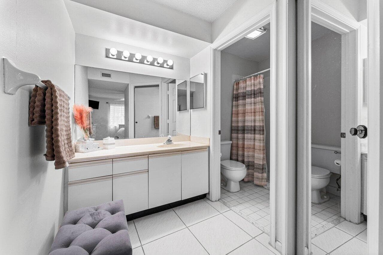10 Via De Casas Sur 104, Boynton Beach, FL 33426 — photo 15 of 39