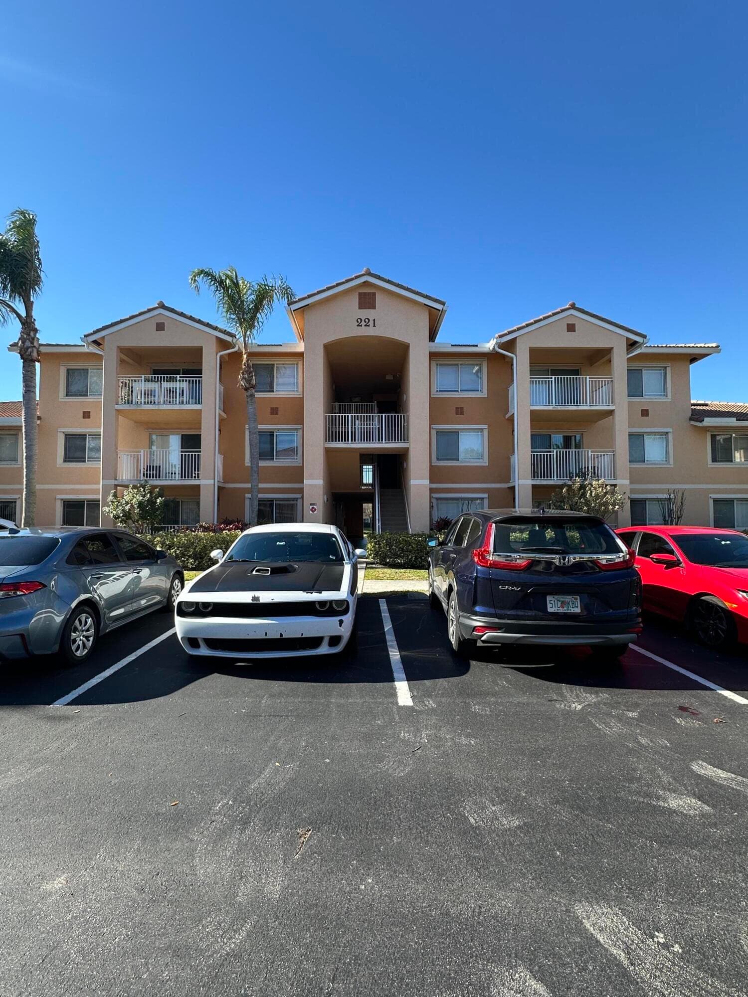 221 SW Palm Drive 305, Port St. Lucie, FL 34986 — photo 1 of 42