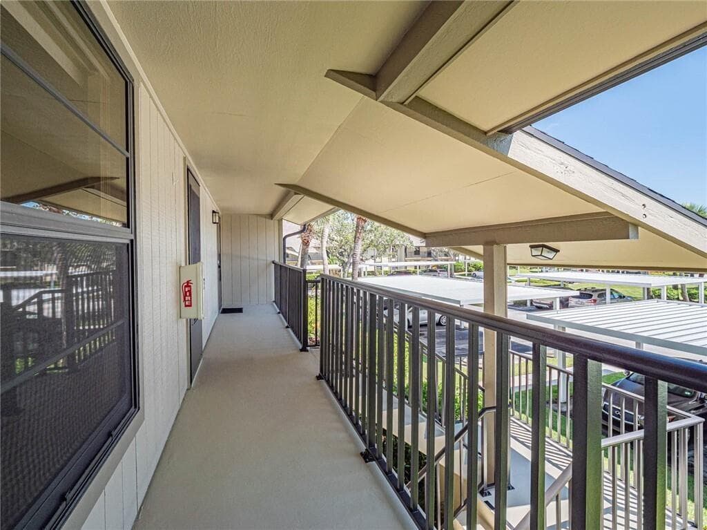 28 Plantation Drive 202, Vero Beach, FL 32966 — photo 25 of 30