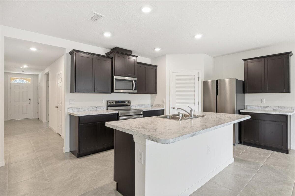 1072 Roseland Road, Sebastian, FL 32958 — photo 9 of 47