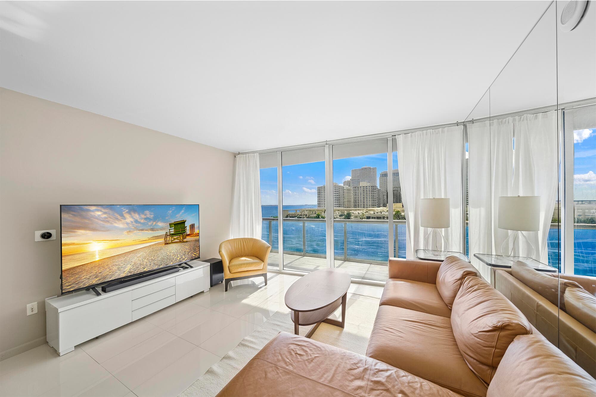 495 Brickell Avenue 911, Miami, FL 33131 — photo 6 of 35