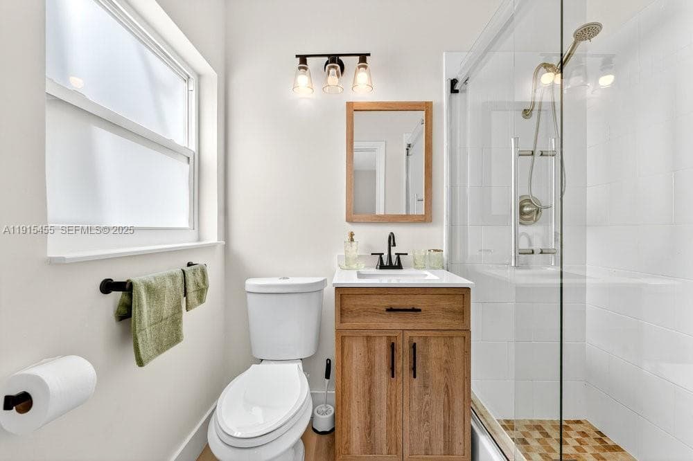 801 NE 19th Terrace, Fort Lauderdale, FL 33304 — photo 17 of 28