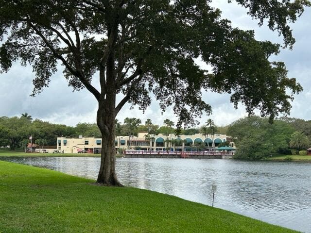 9450 Poinciana Place 301, Davie, FL 33324 — photo 3 of 25