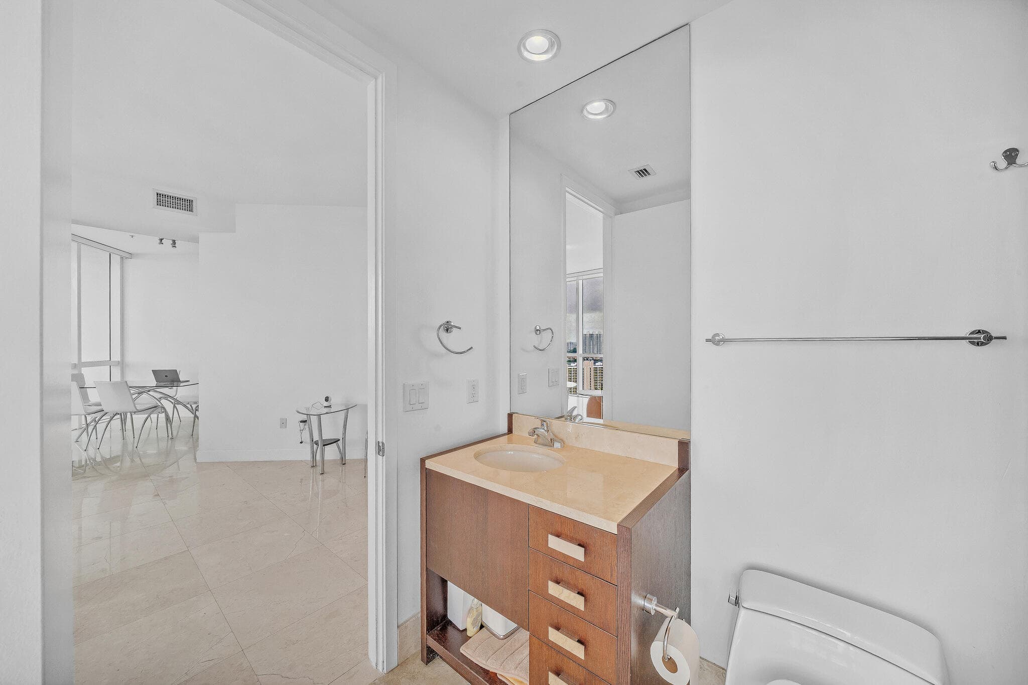 18201 Collins Avenue 3301a, Sunny Isles Beach, FL 33160 — photo 30 of 56