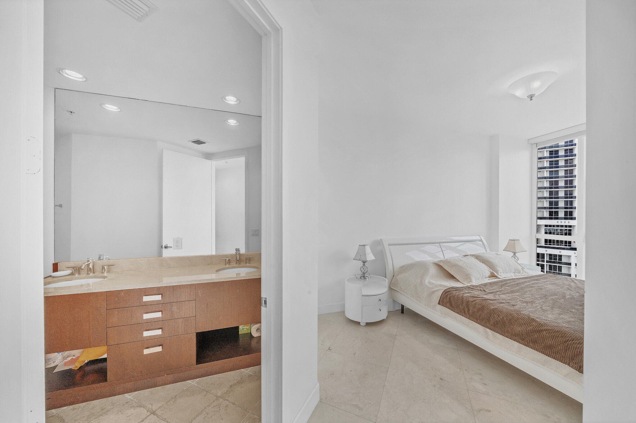 18201 Collins Avenue 3301a, Sunny Isles Beach, FL 33160 — photo 39 of 56