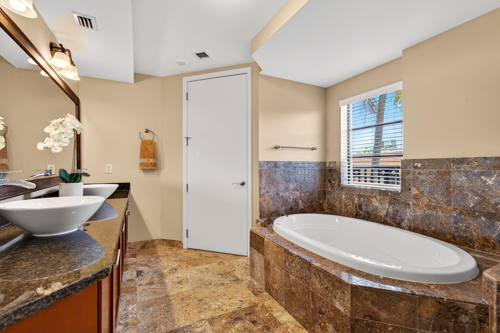 2409 N Ocean Boulevard 328, Fort Lauderdale, FL 33305 — photo 24 of 36